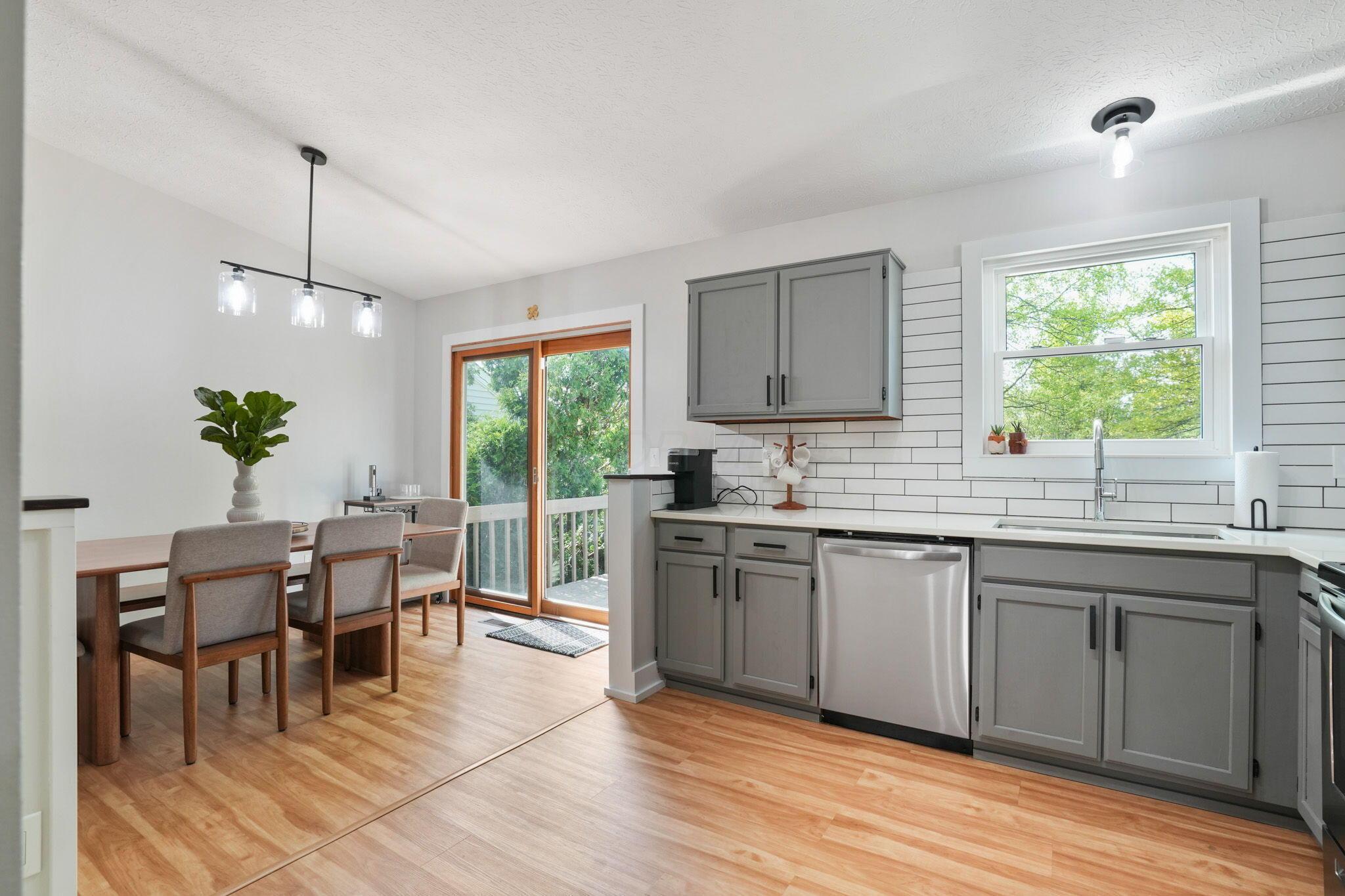 5133 Hidden View Drive