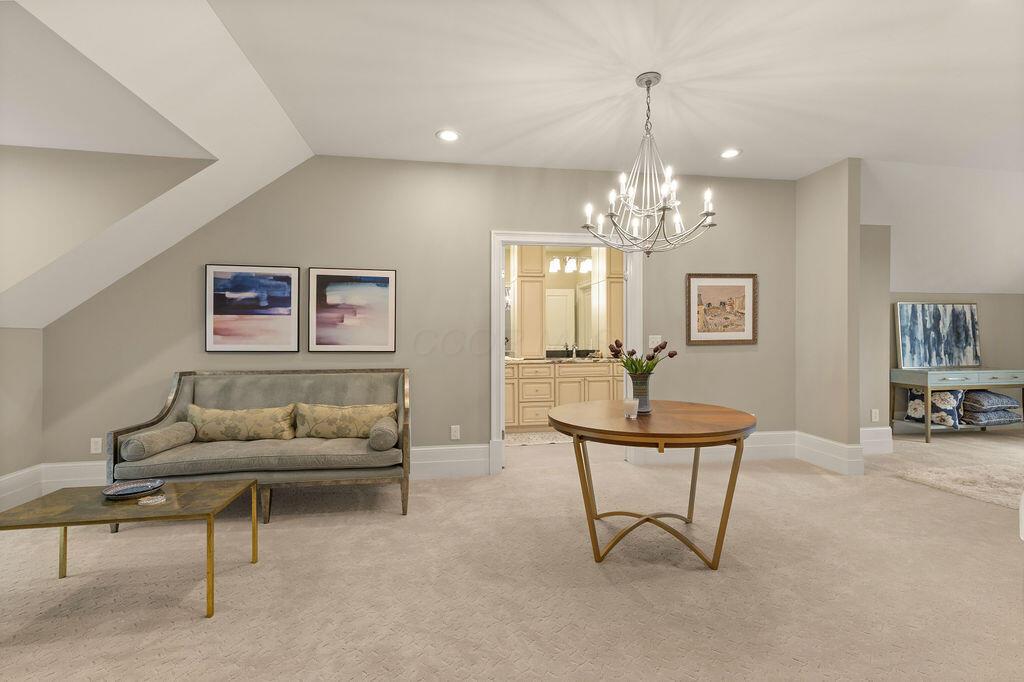 4056 Courter Road SW