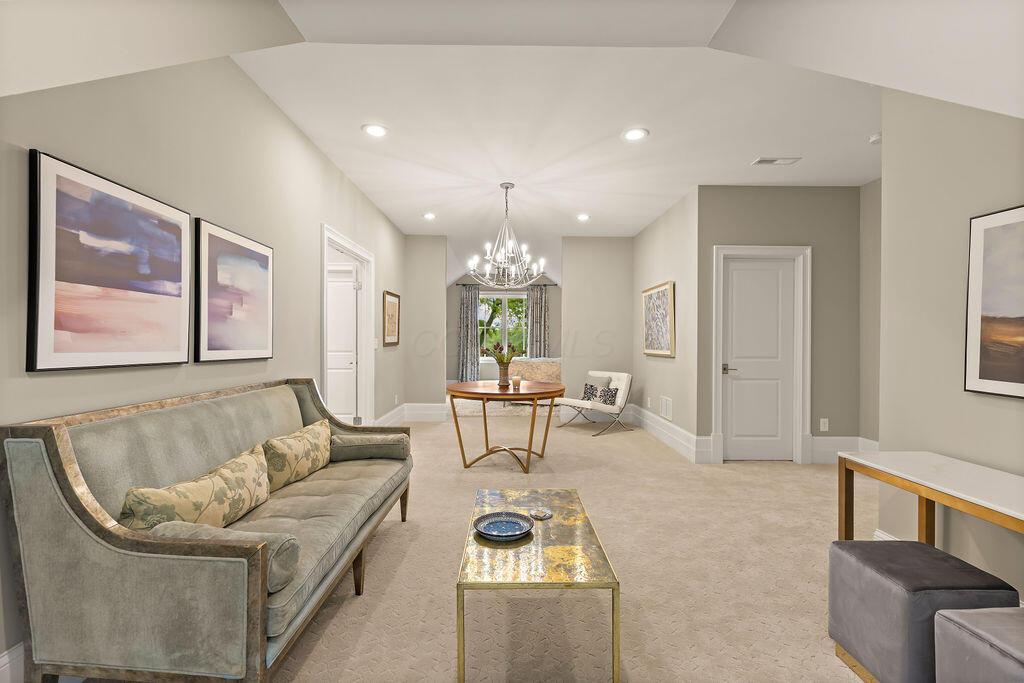 4056 Courter Road SW