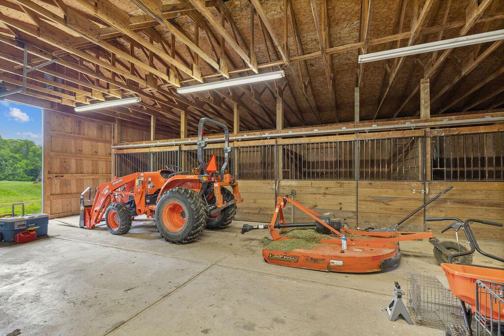 4056 Courter Road SW