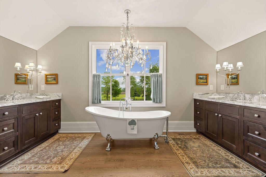 4056 Courter Road SW