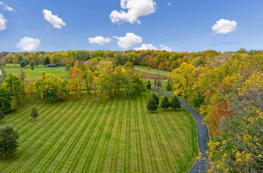 4056 Courter Road SW