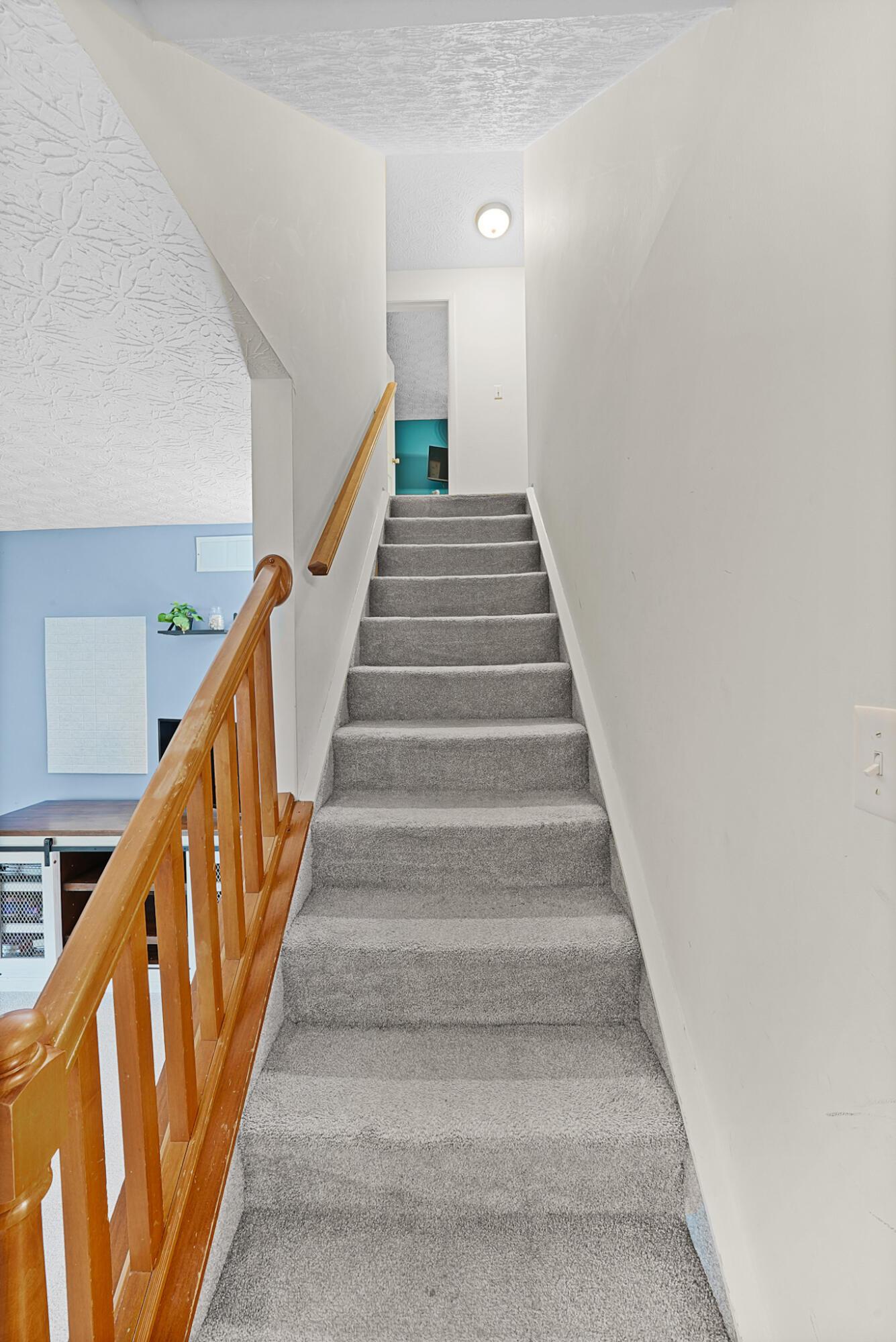 2191 Smoky View Boulevard