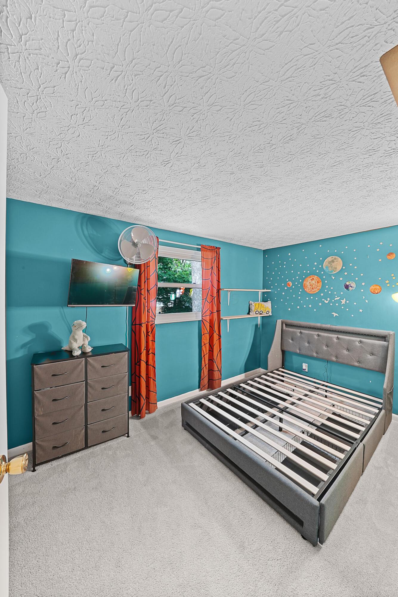 2191 Smoky View Boulevard