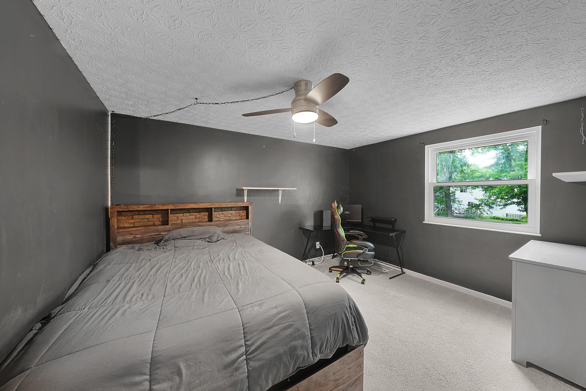 2191 Smoky View Boulevard