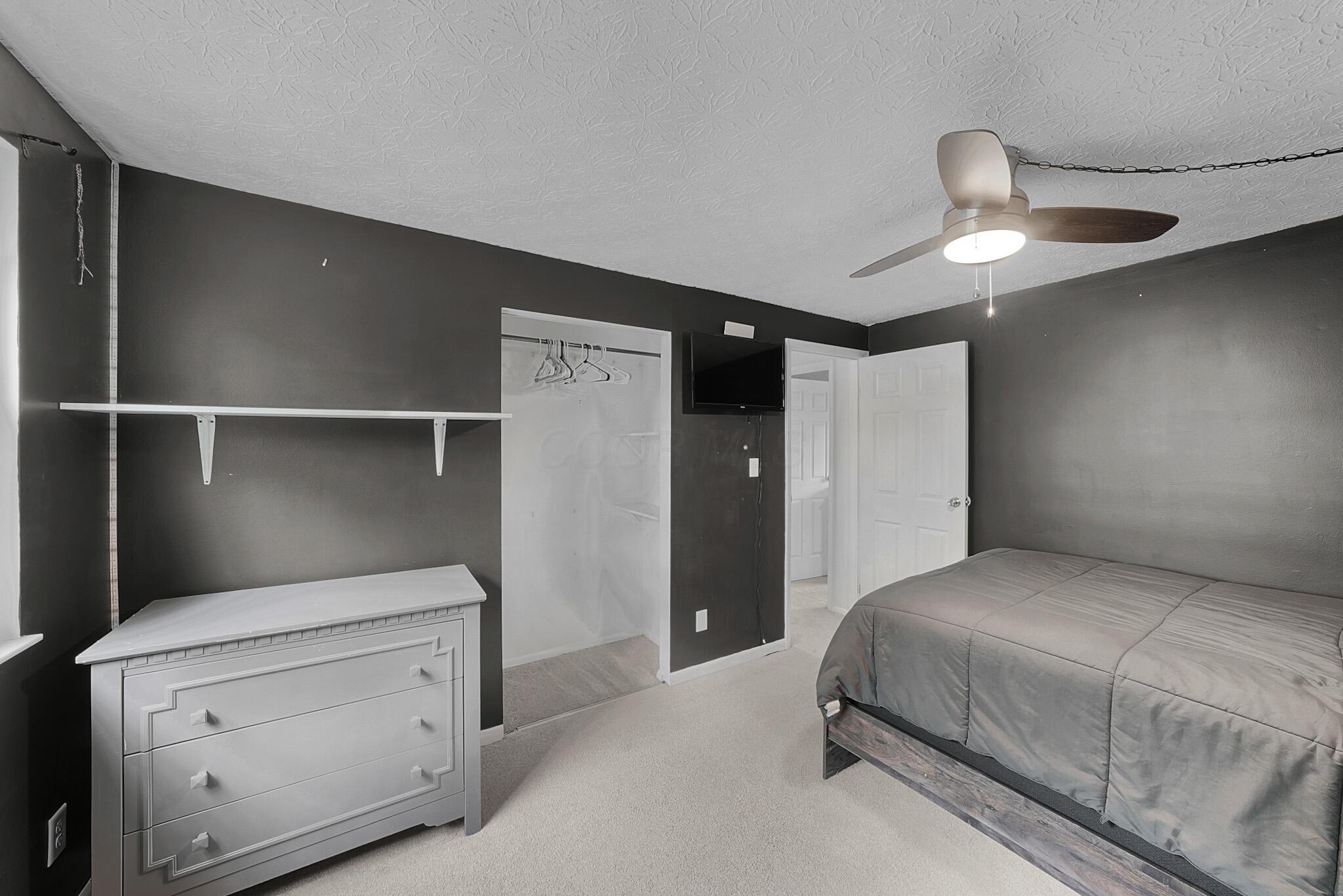 2191 Smoky View Boulevard