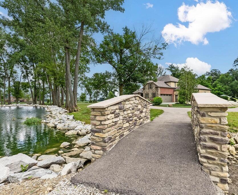 3150 Middle Pike