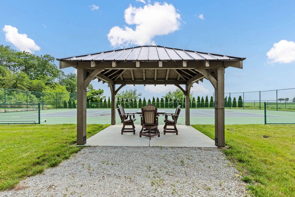 3150 Middle Pike