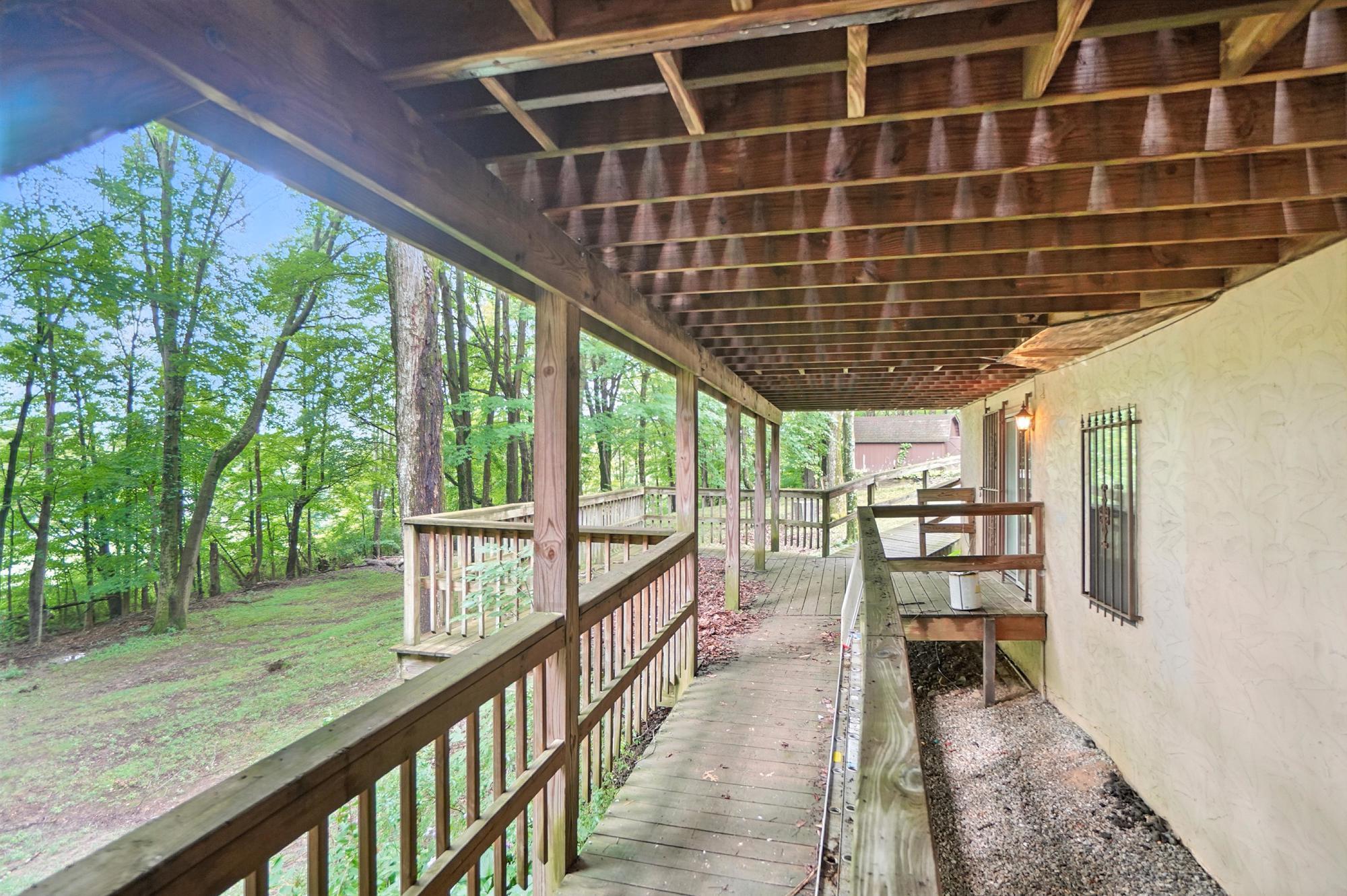 6253 Headley Heights Court