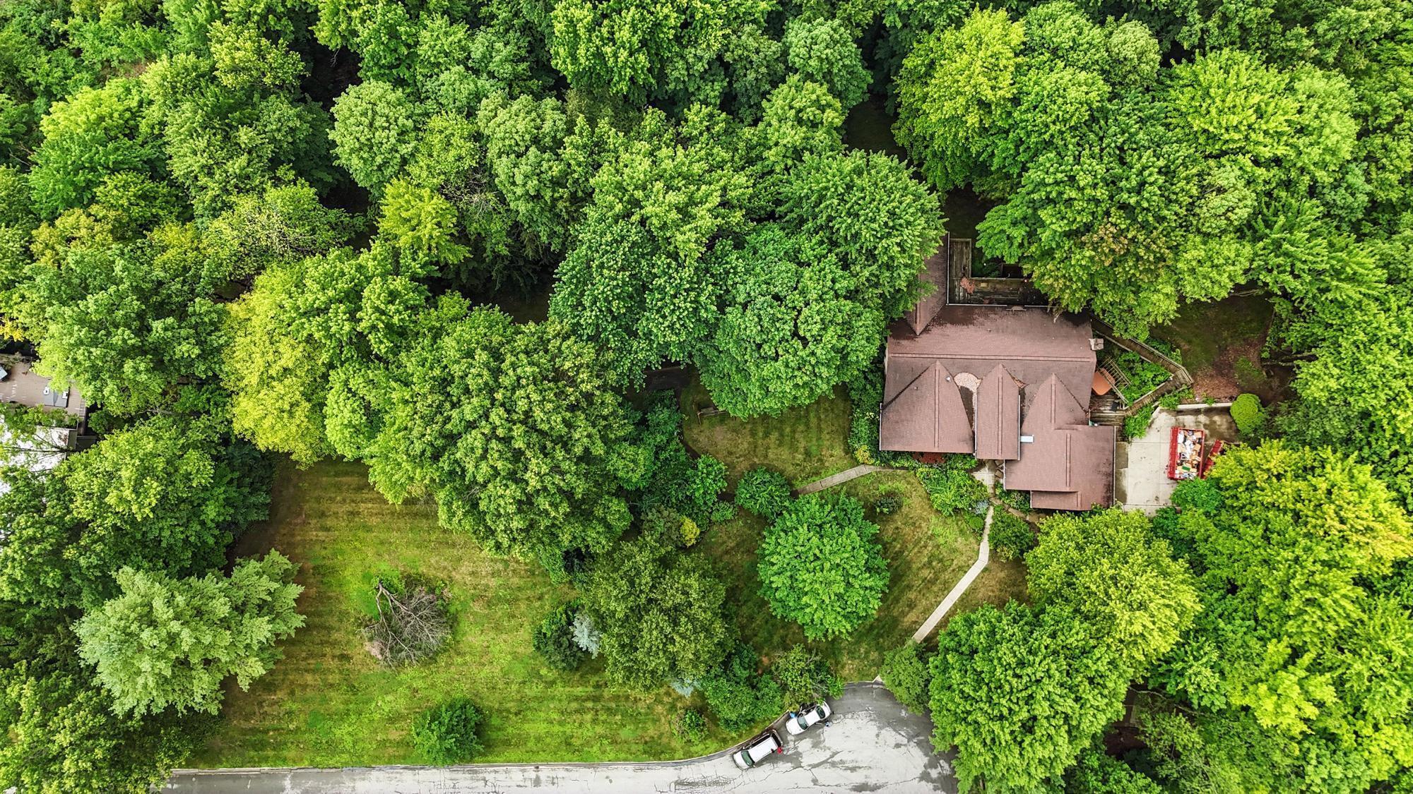 6253 Headley Heights Court