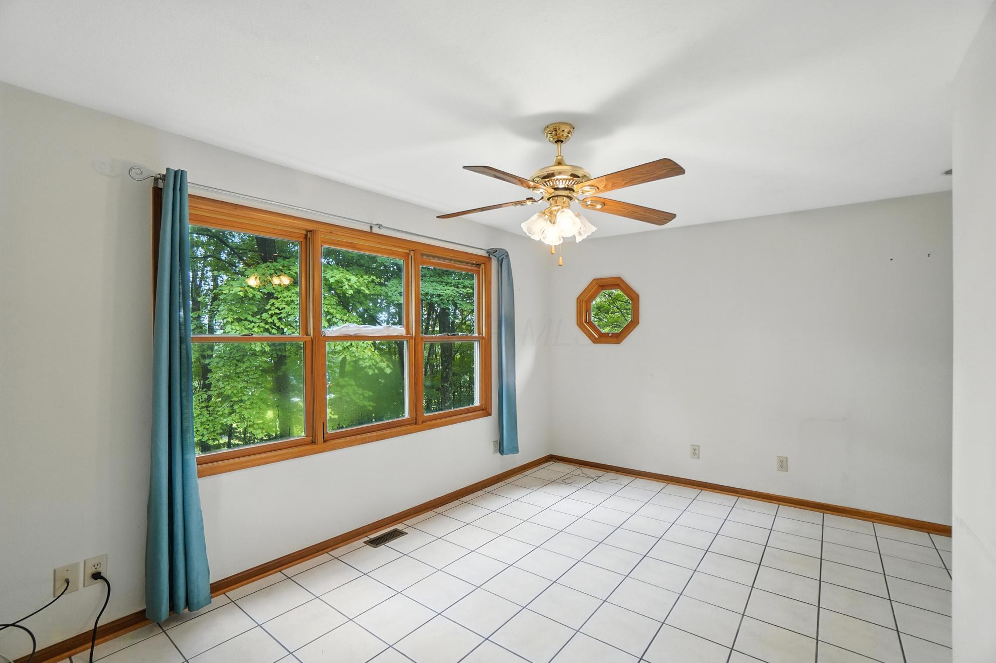 6253 Headley Heights Court