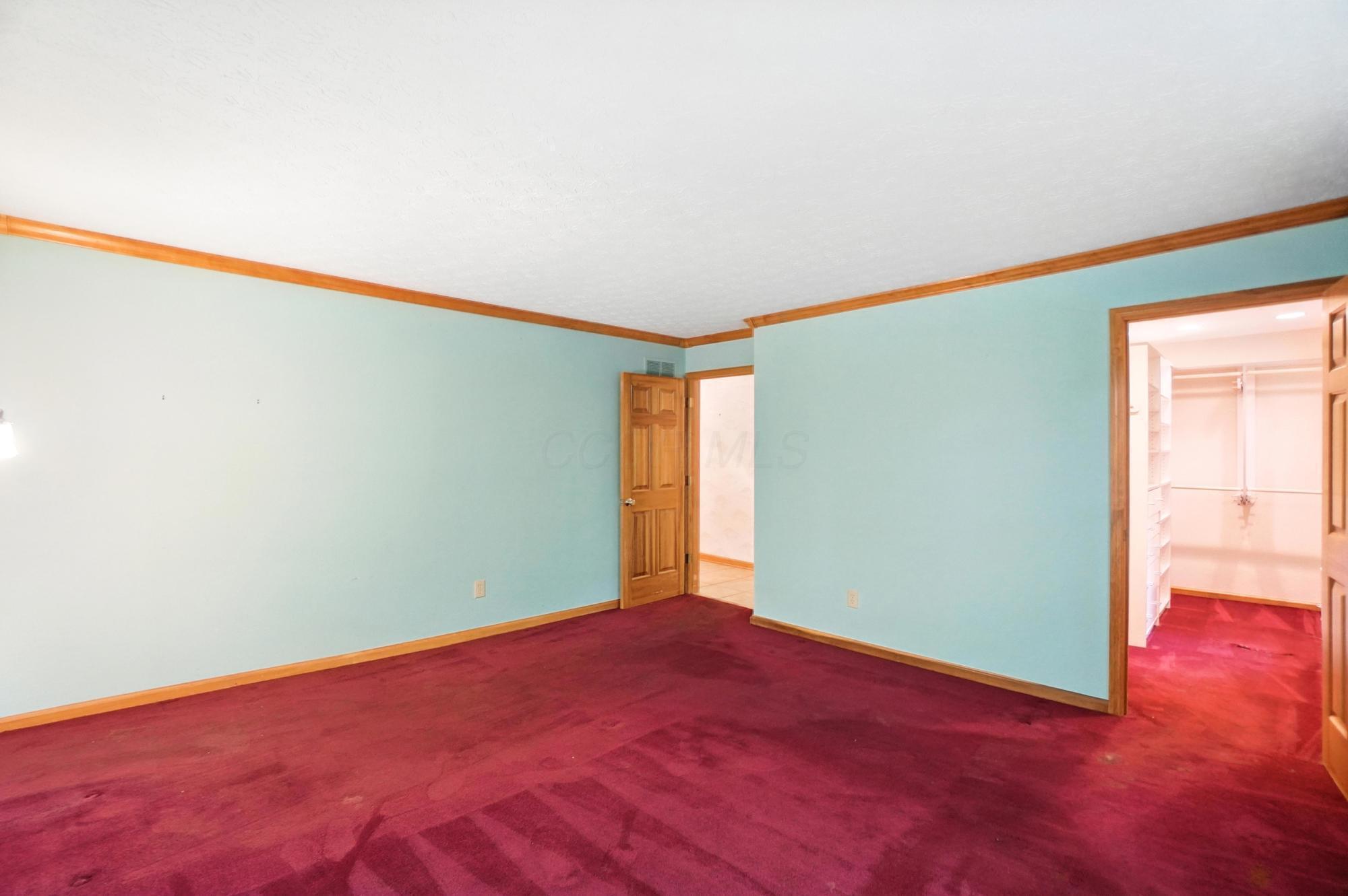 6253 Headley Heights Court