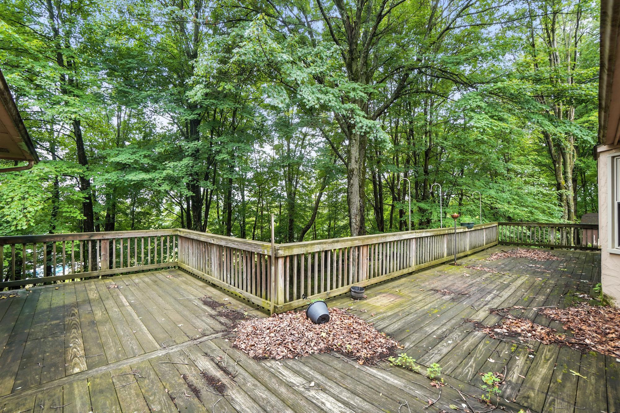 6253 Headley Heights Court