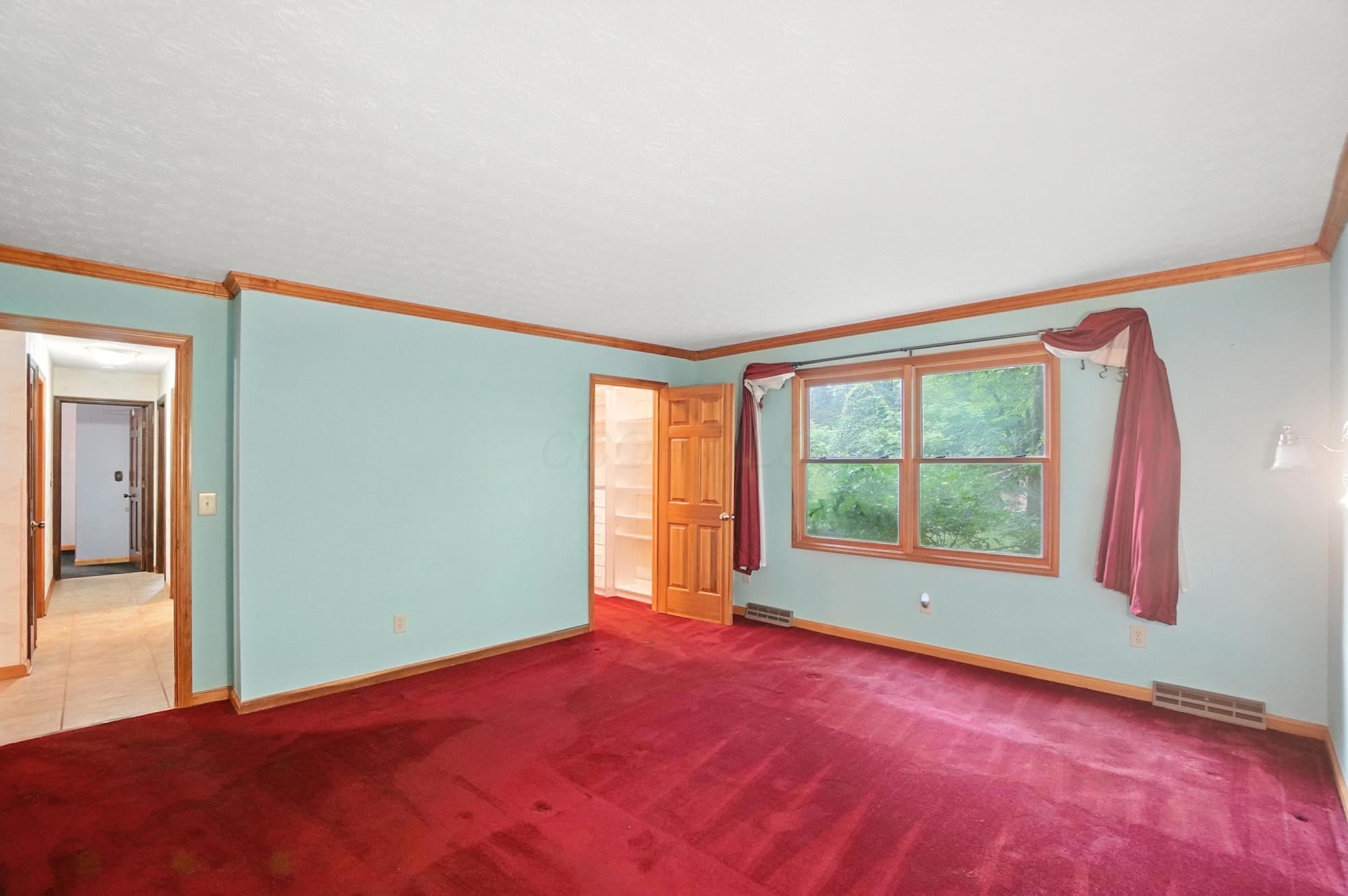 6253 Headley Heights Court