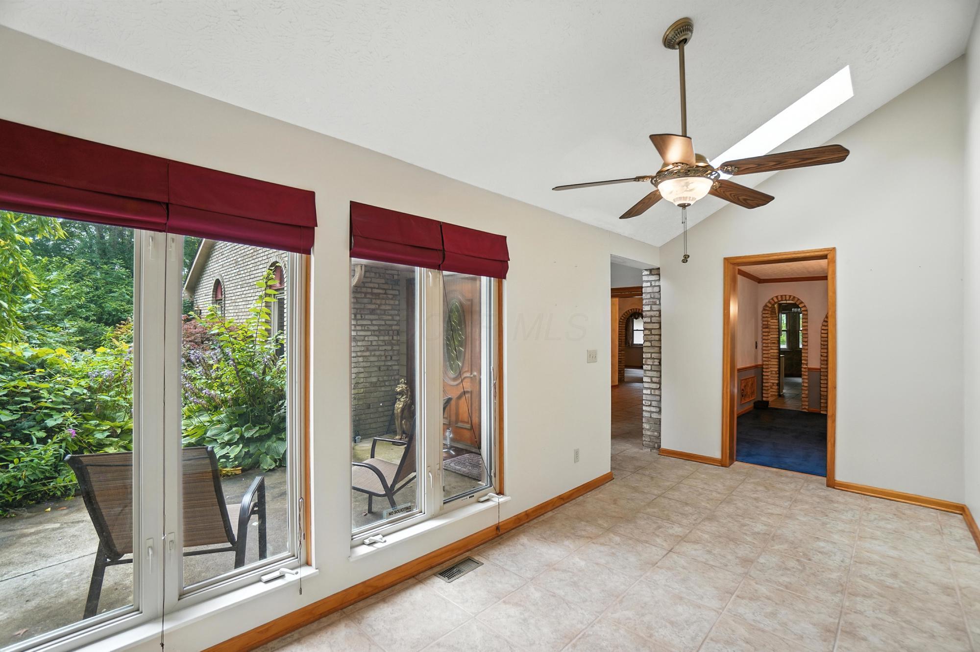 6253 Headley Heights Court