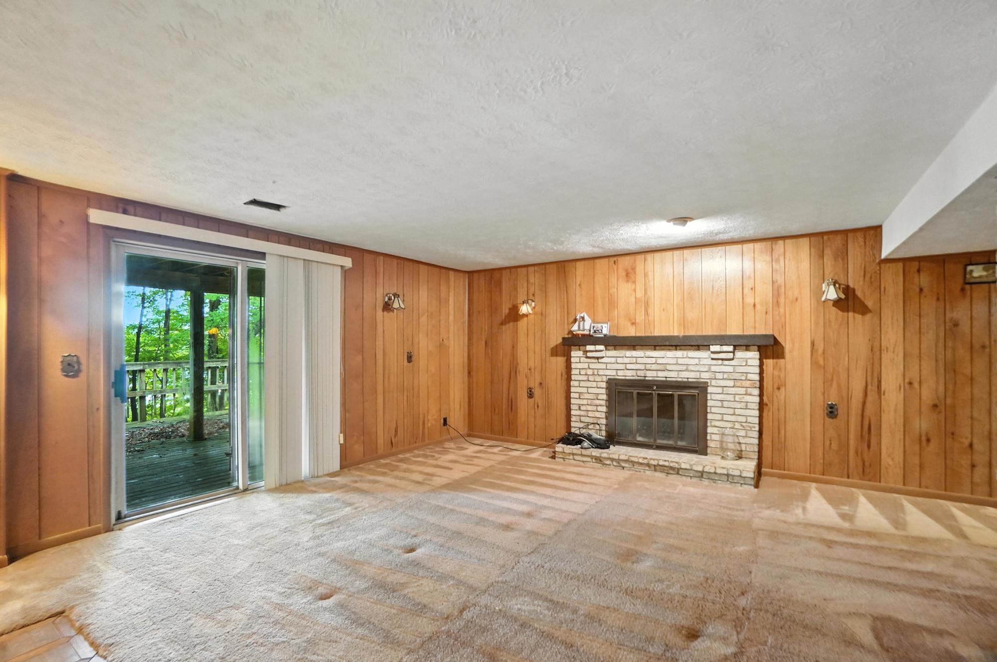 6253 Headley Heights Court