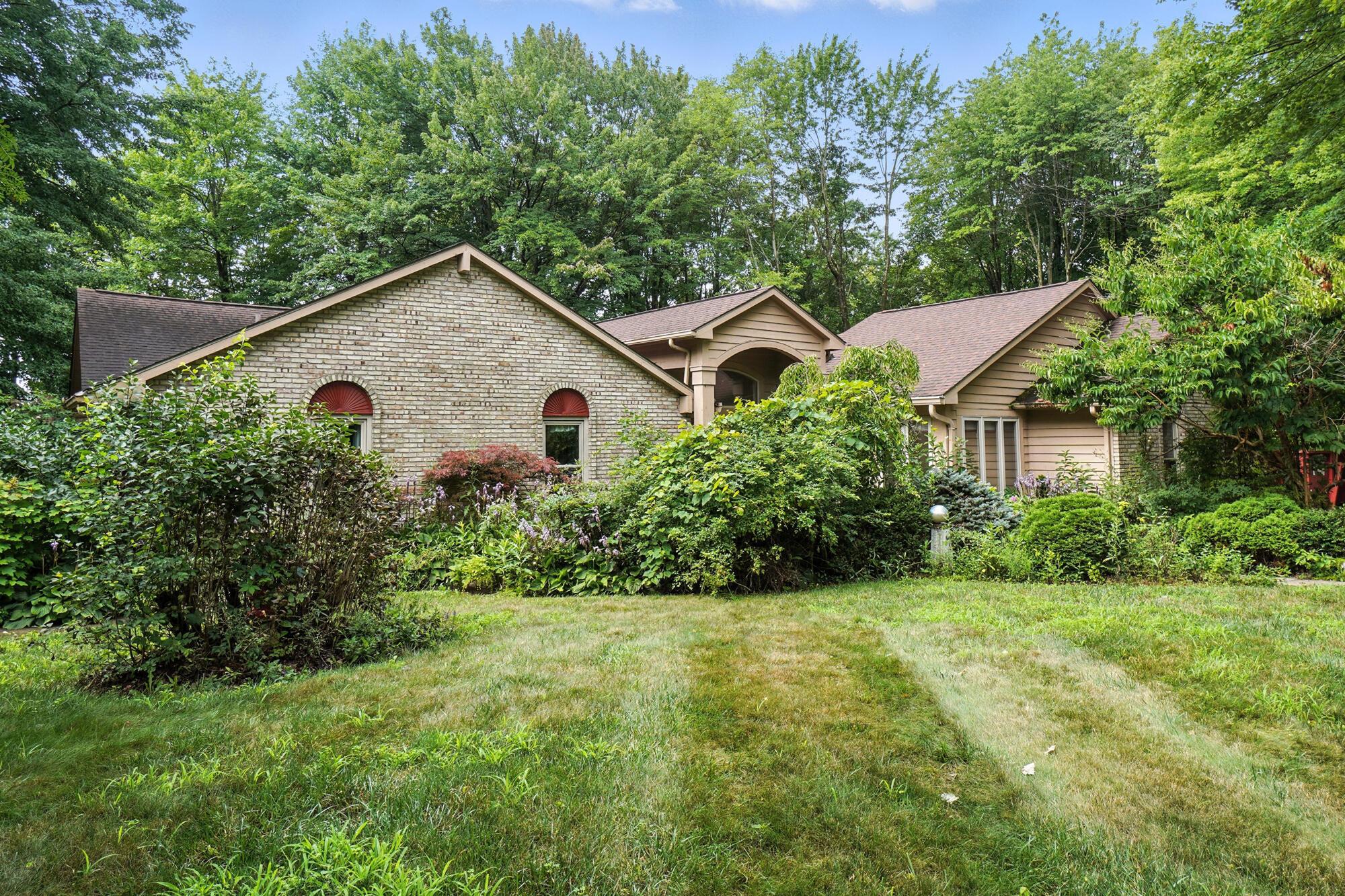 6253 Headley Heights Court