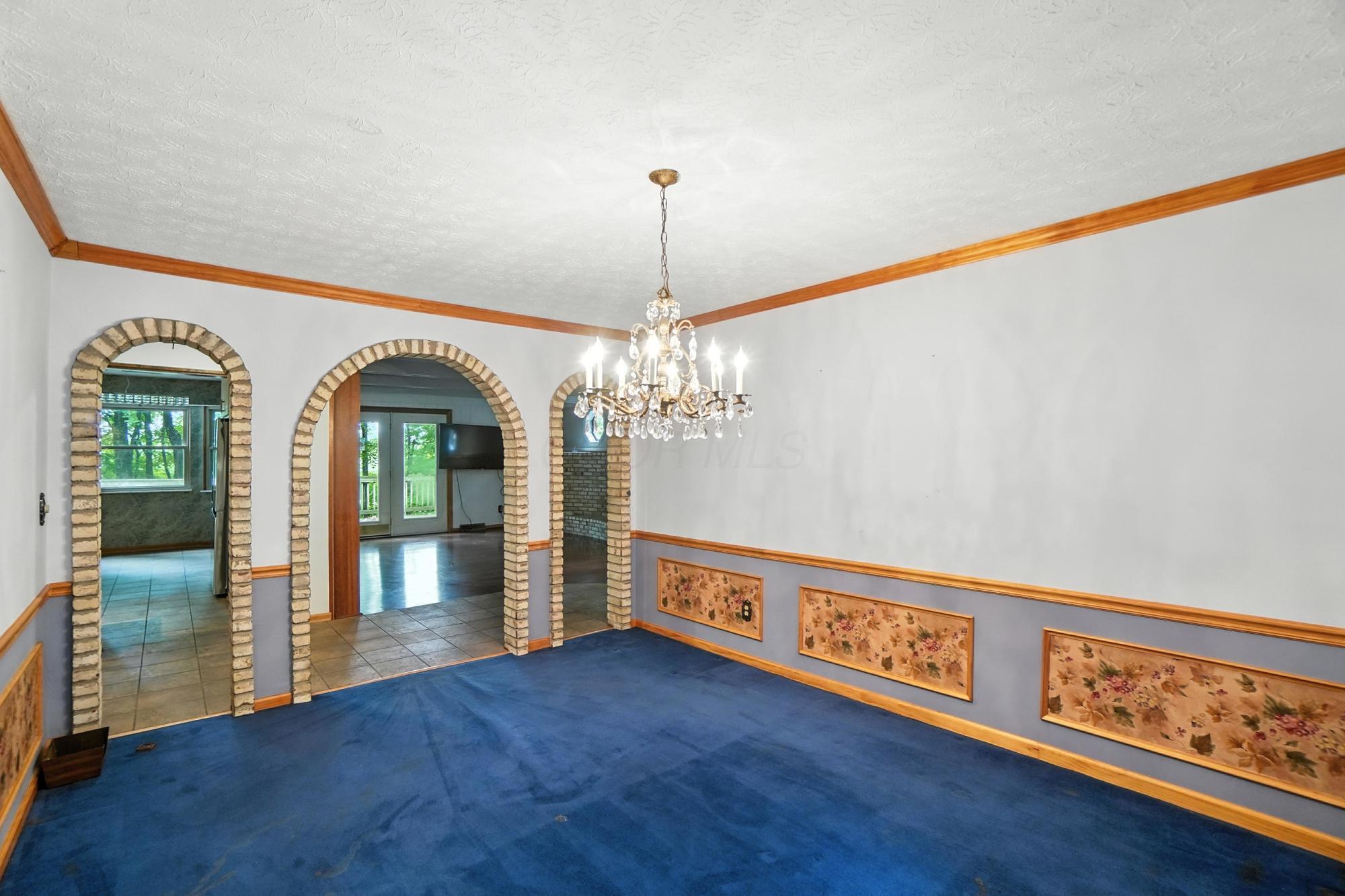 6253 Headley Heights Court