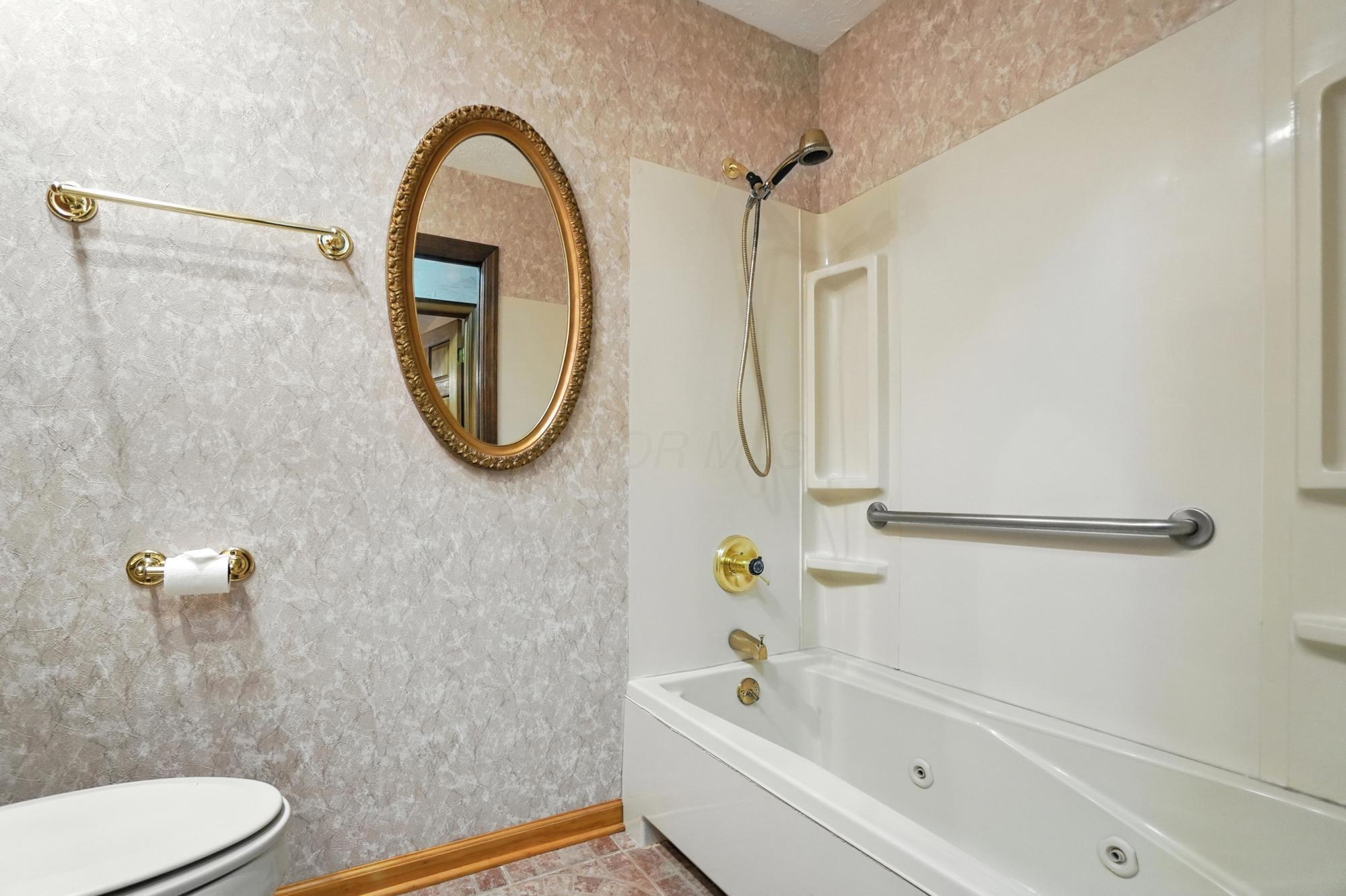 6253 Headley Heights Court