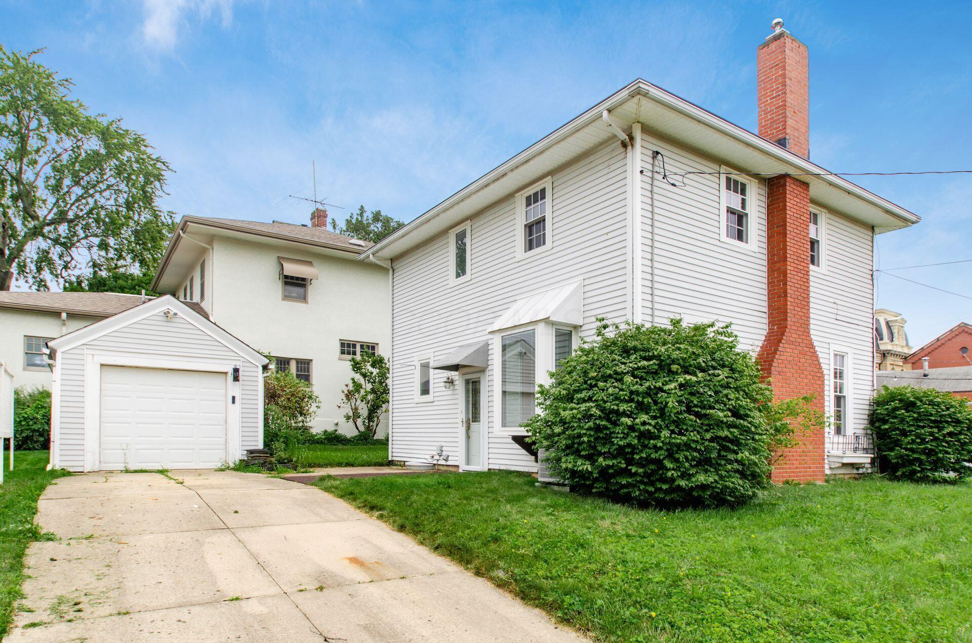31 W 4th Street