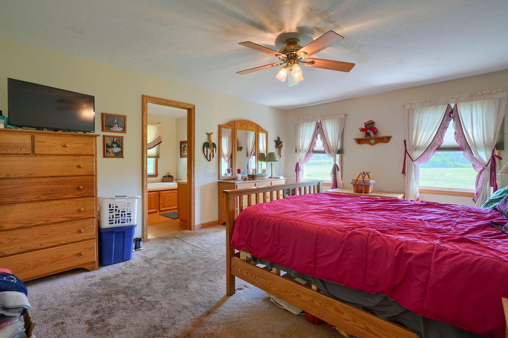 9480 Heimberger Road NW