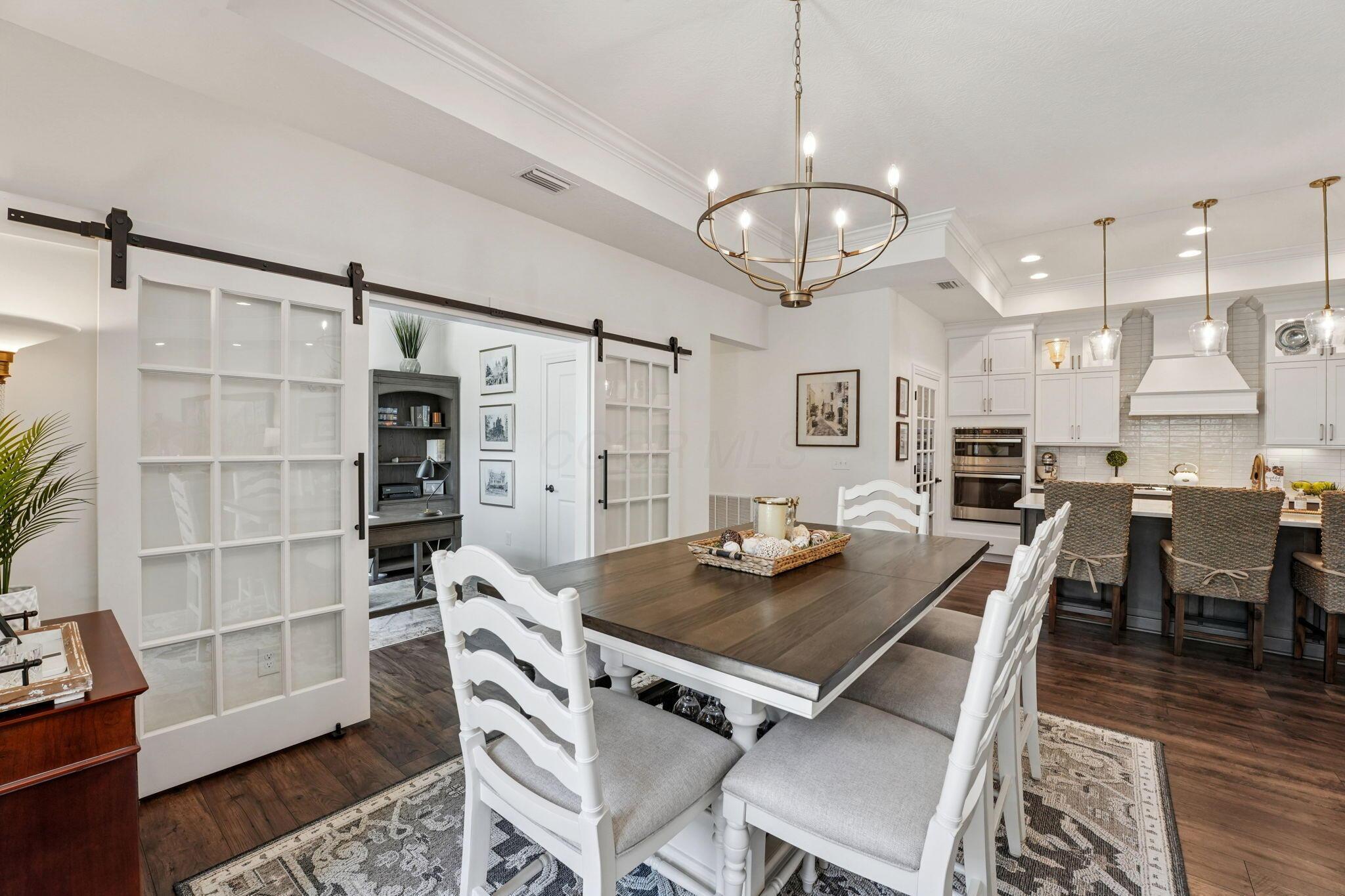 6956 Courtyard Place, Delaware