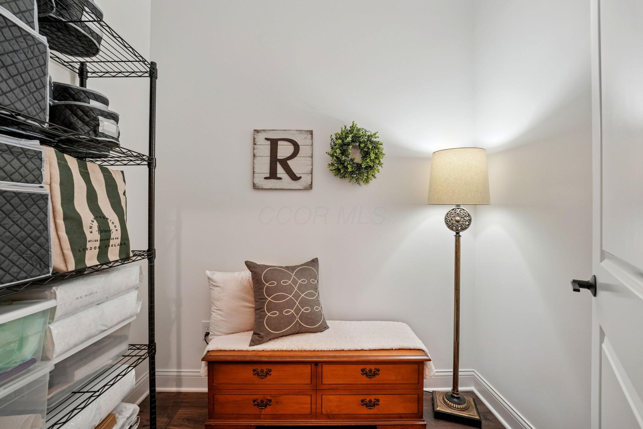 6956 Courtyard Place, Delaware