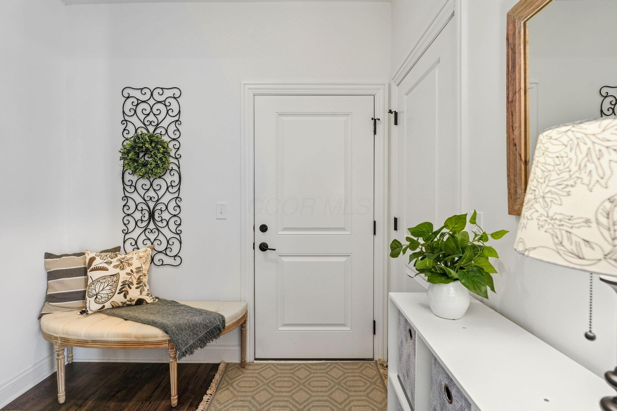 6956 Courtyard Place, Delaware