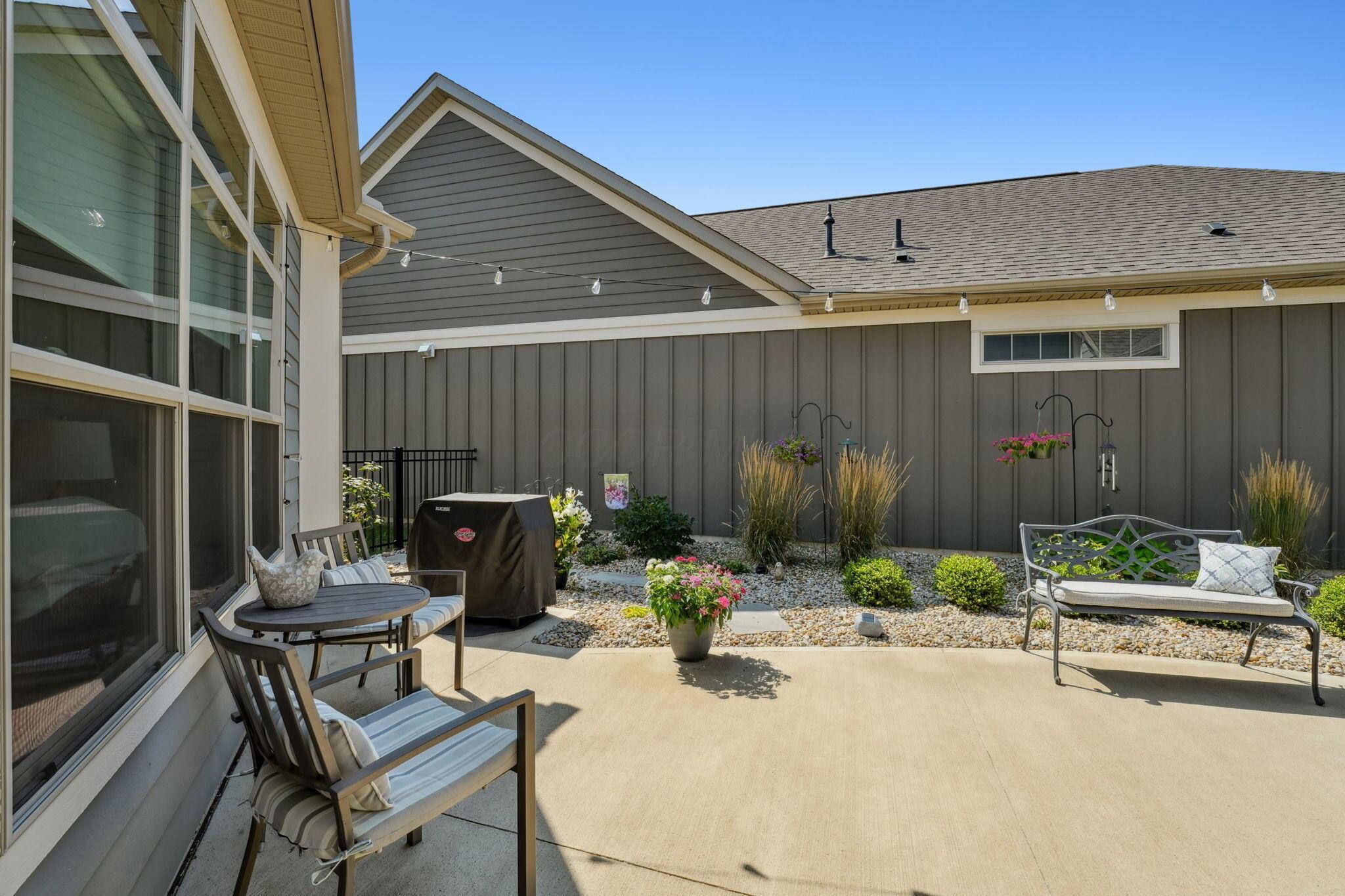 6956 Courtyard Place, Delaware