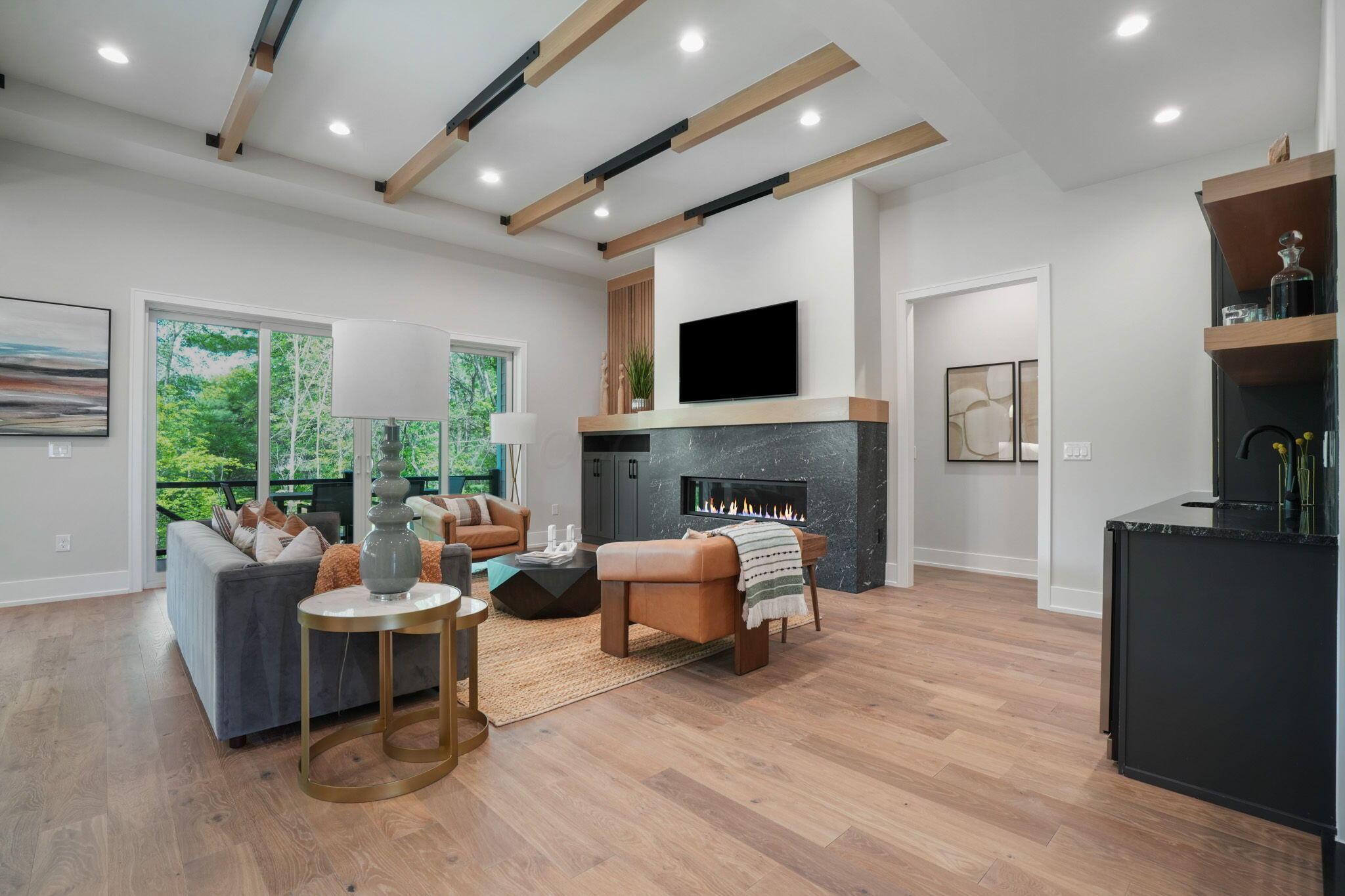 3005 Souder Drive