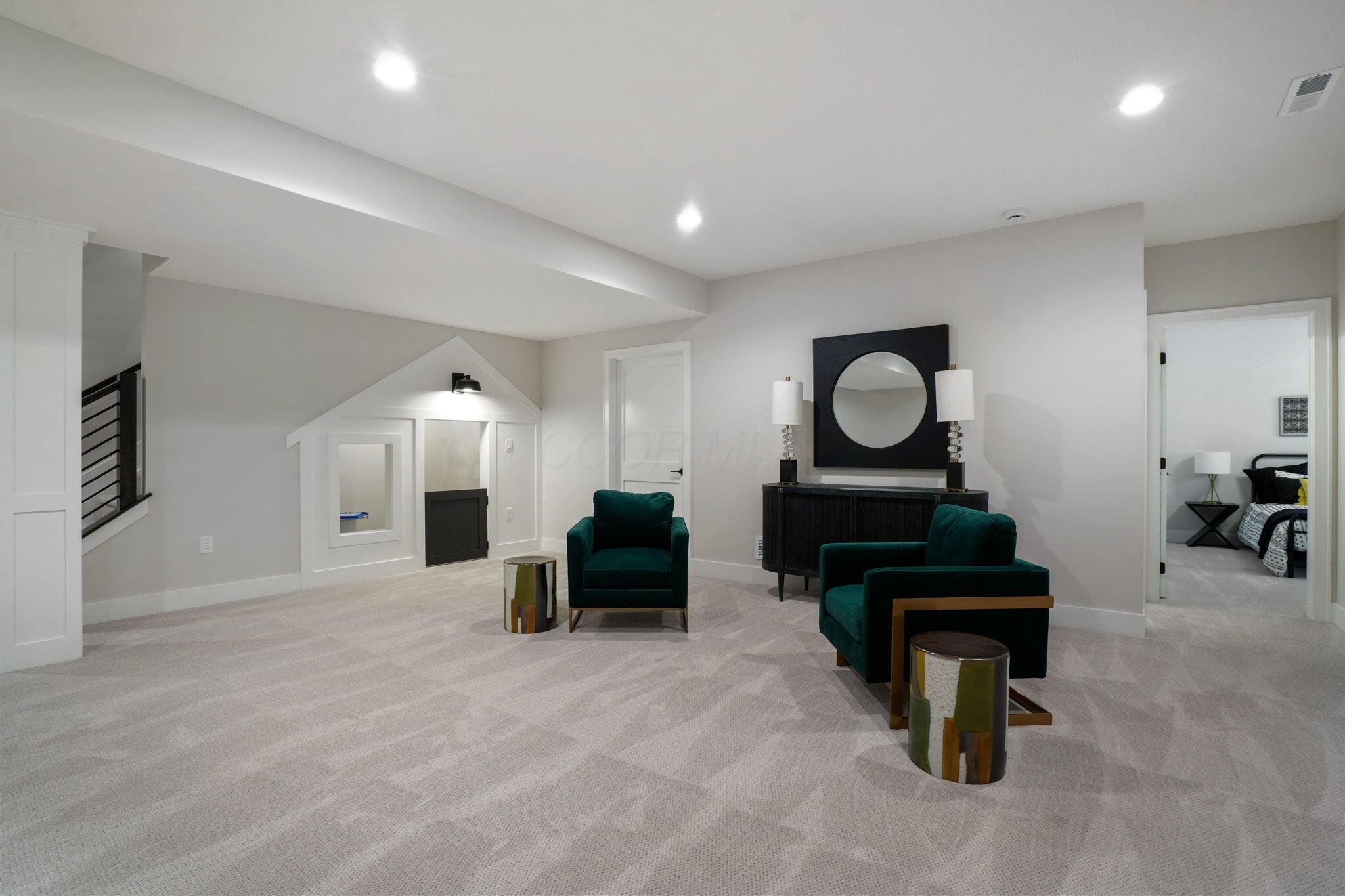 3005 Souder Drive