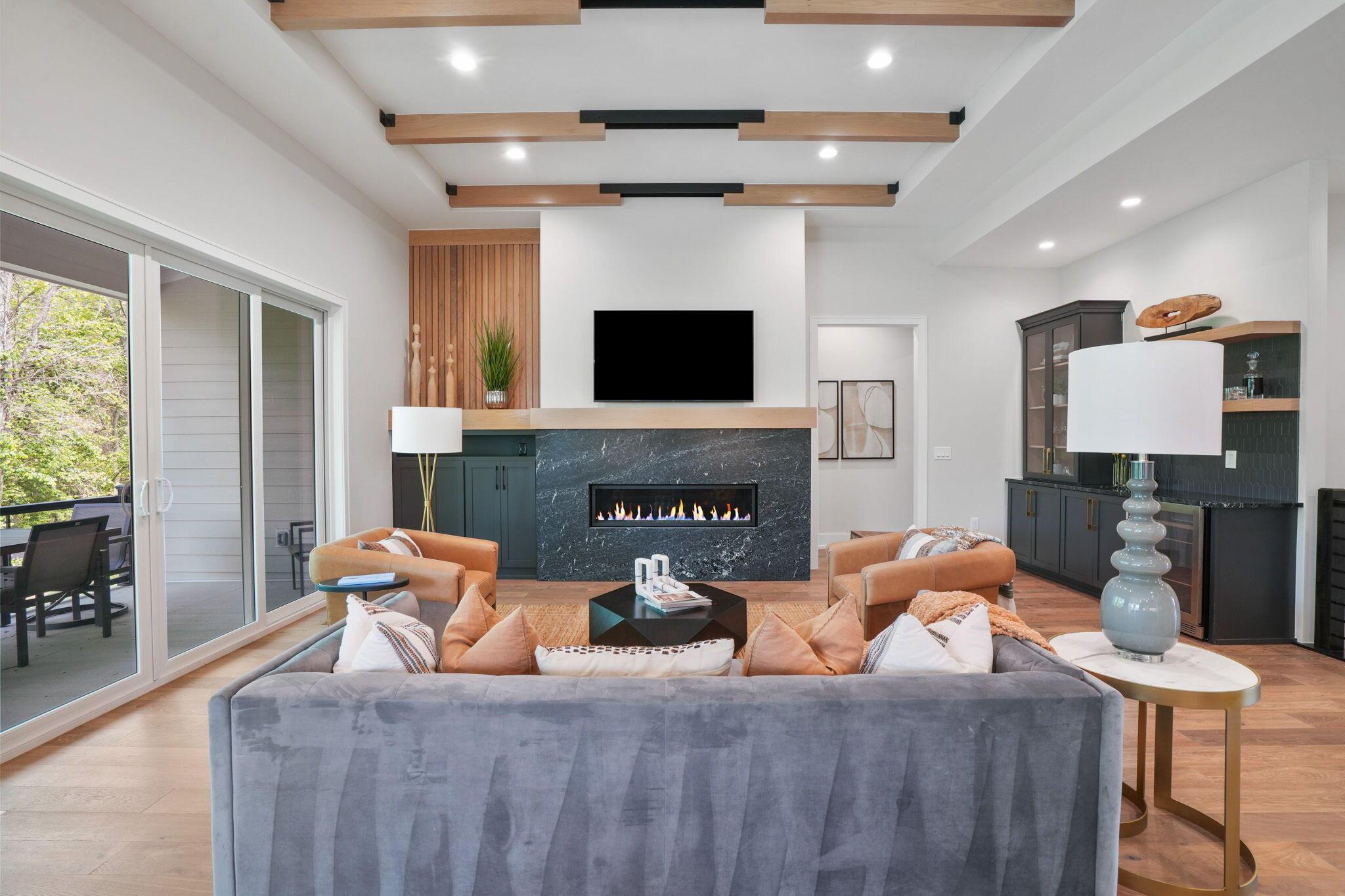 3005 Souder Drive