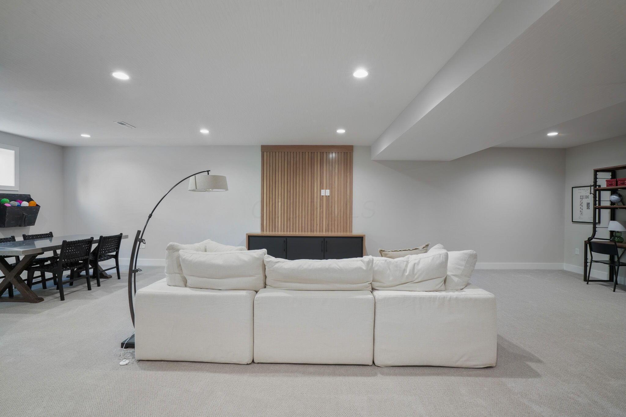 3005 Souder Drive