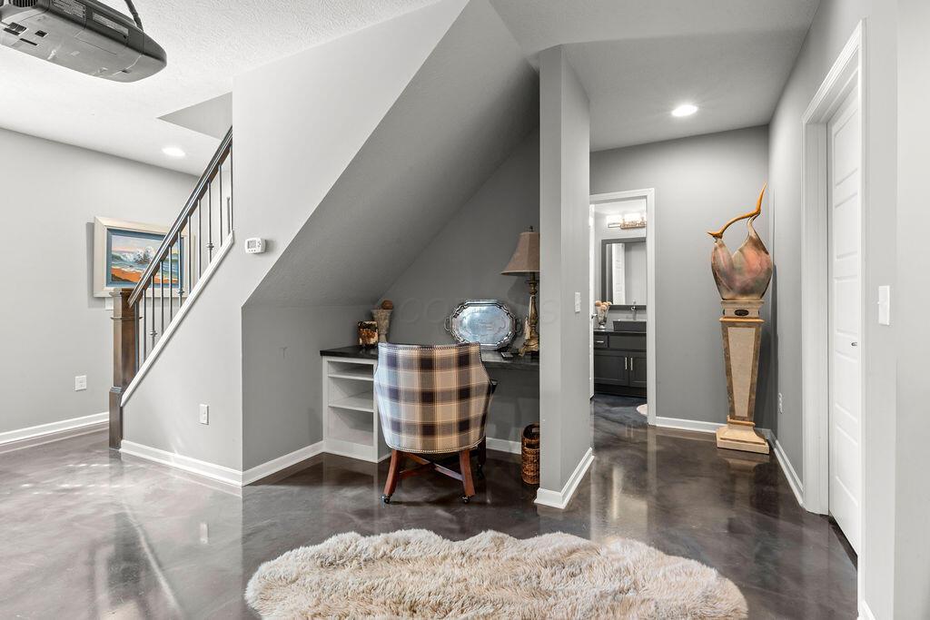 1462 Lovingston Way