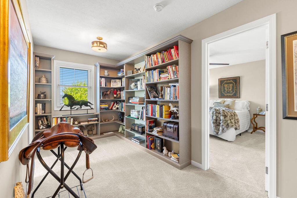 1462 Lovingston Way
