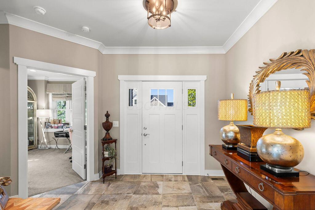 1462 Lovingston Way