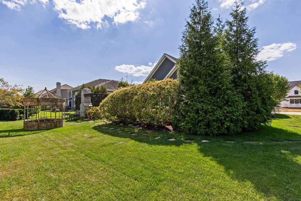 1462 Lovingston Way