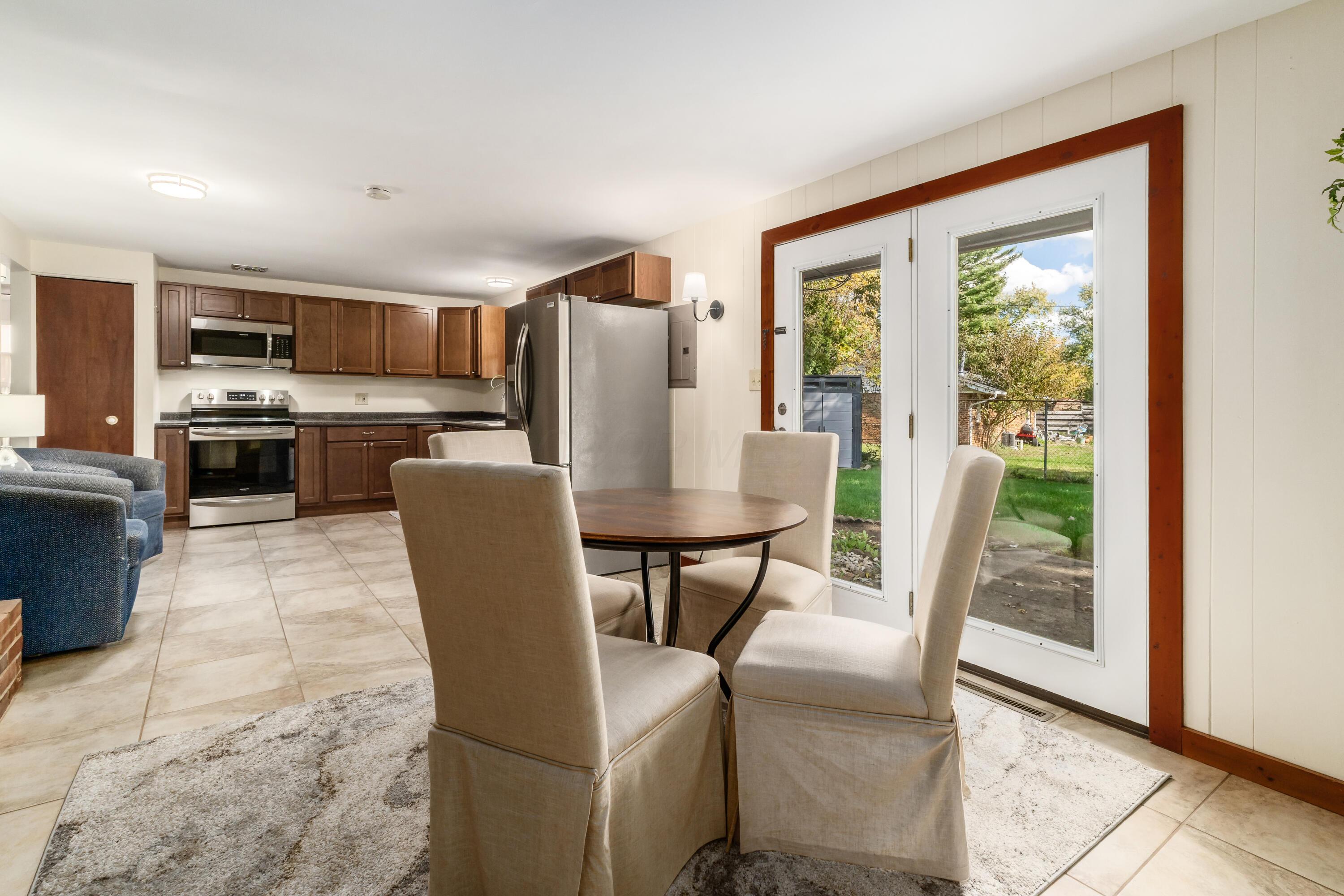 6863 Gilette Drive, Reynoldsburg