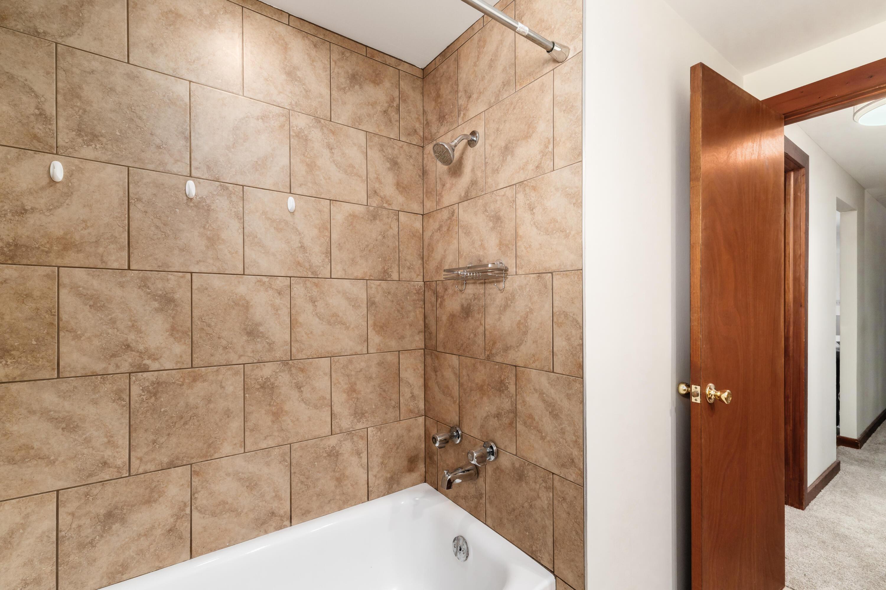 6863 Gilette Drive, Reynoldsburg