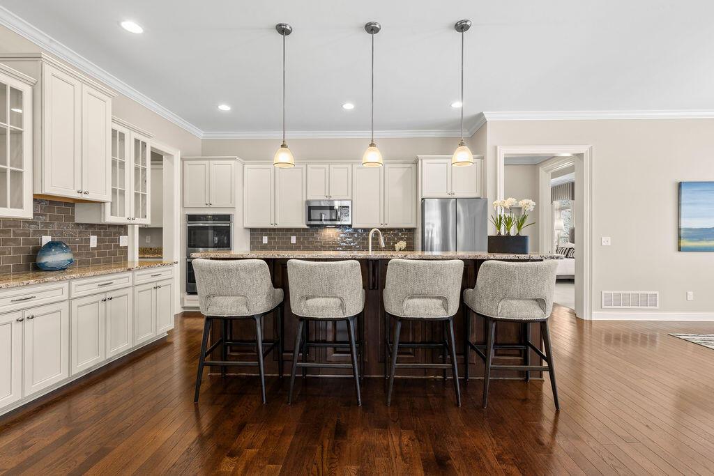 8381 Laidbrook Place