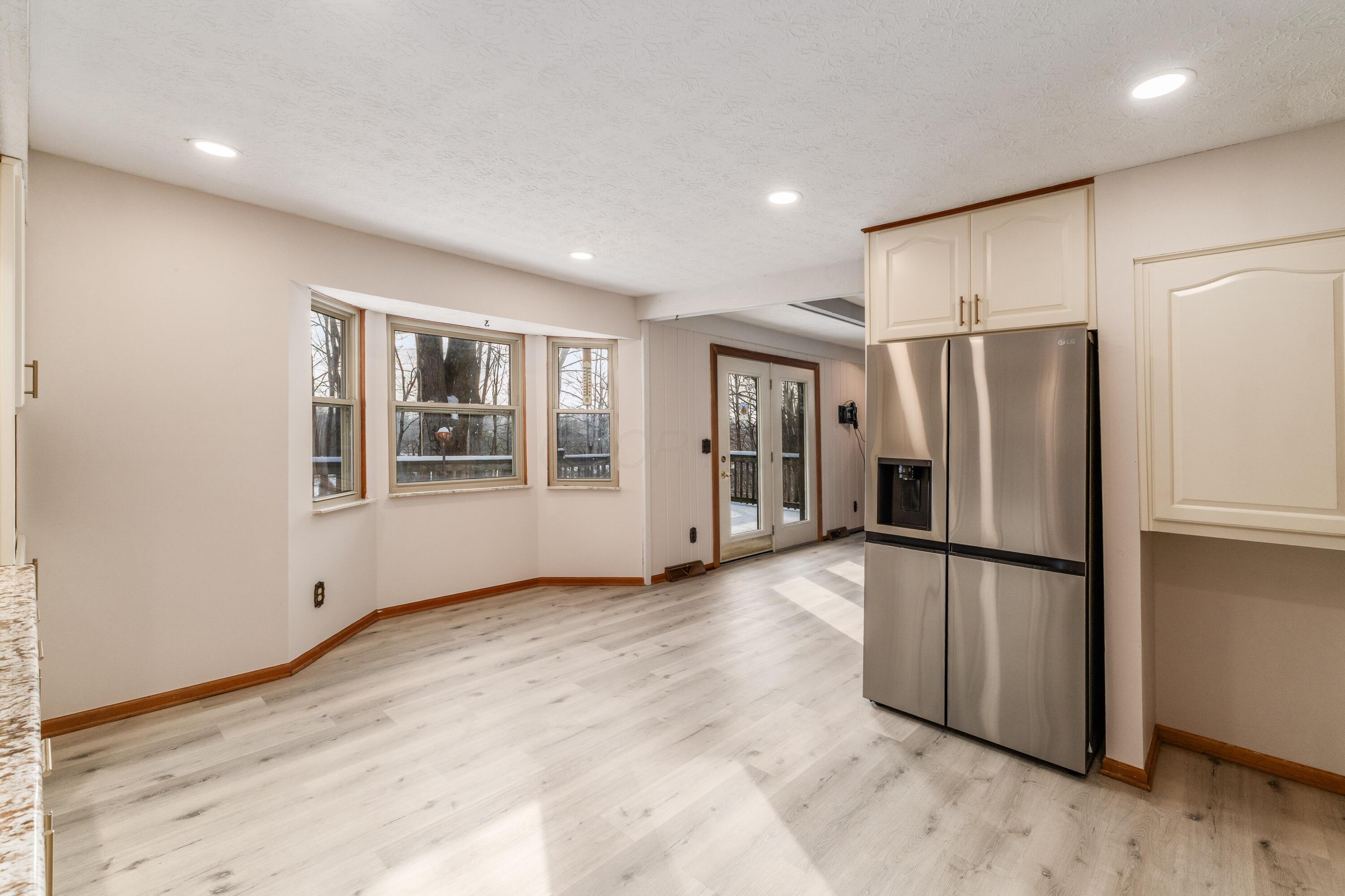 6253 Headley Heights Court