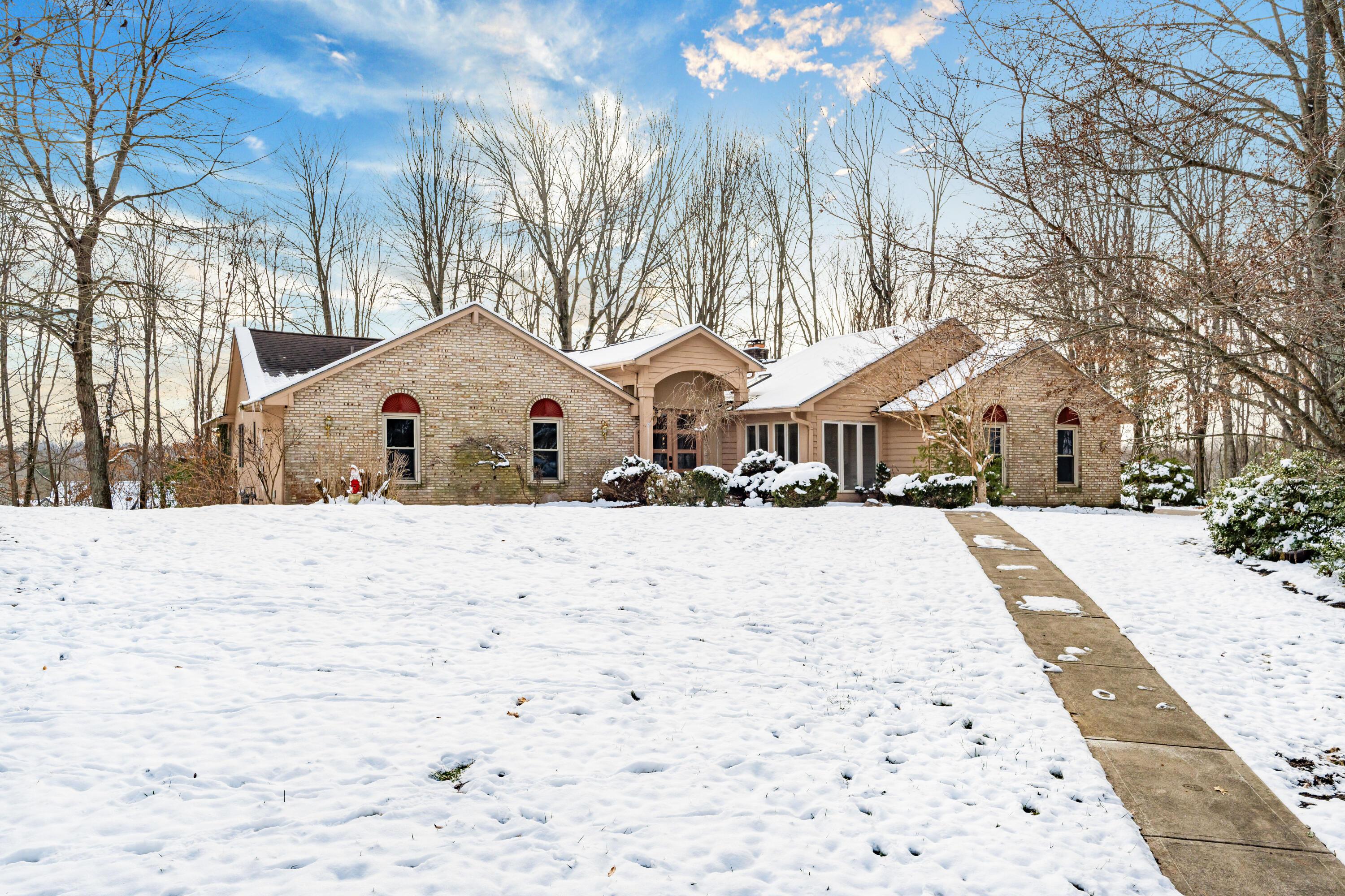 6253 Headley Heights Court