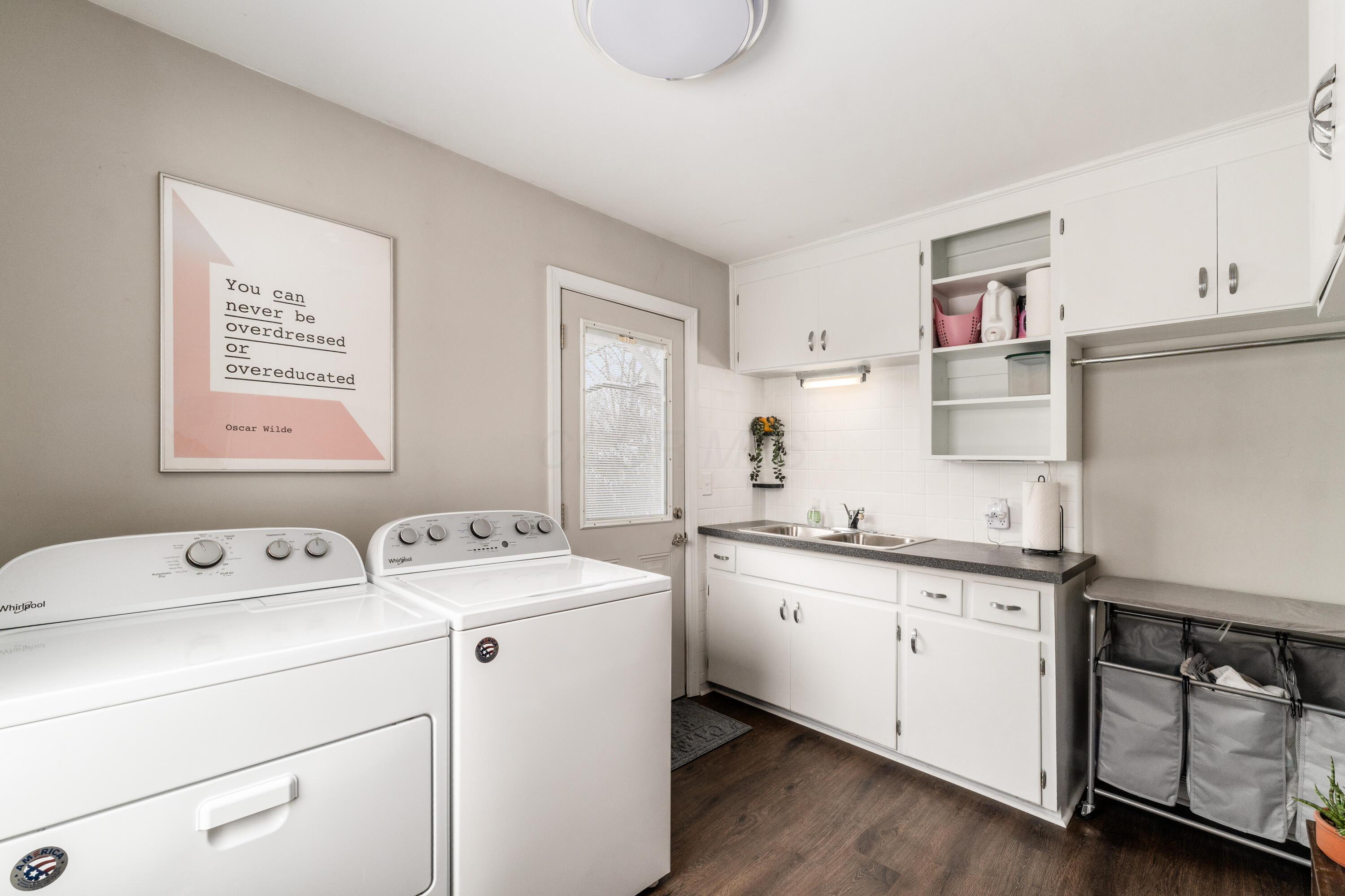 582 E Lincoln Avenue