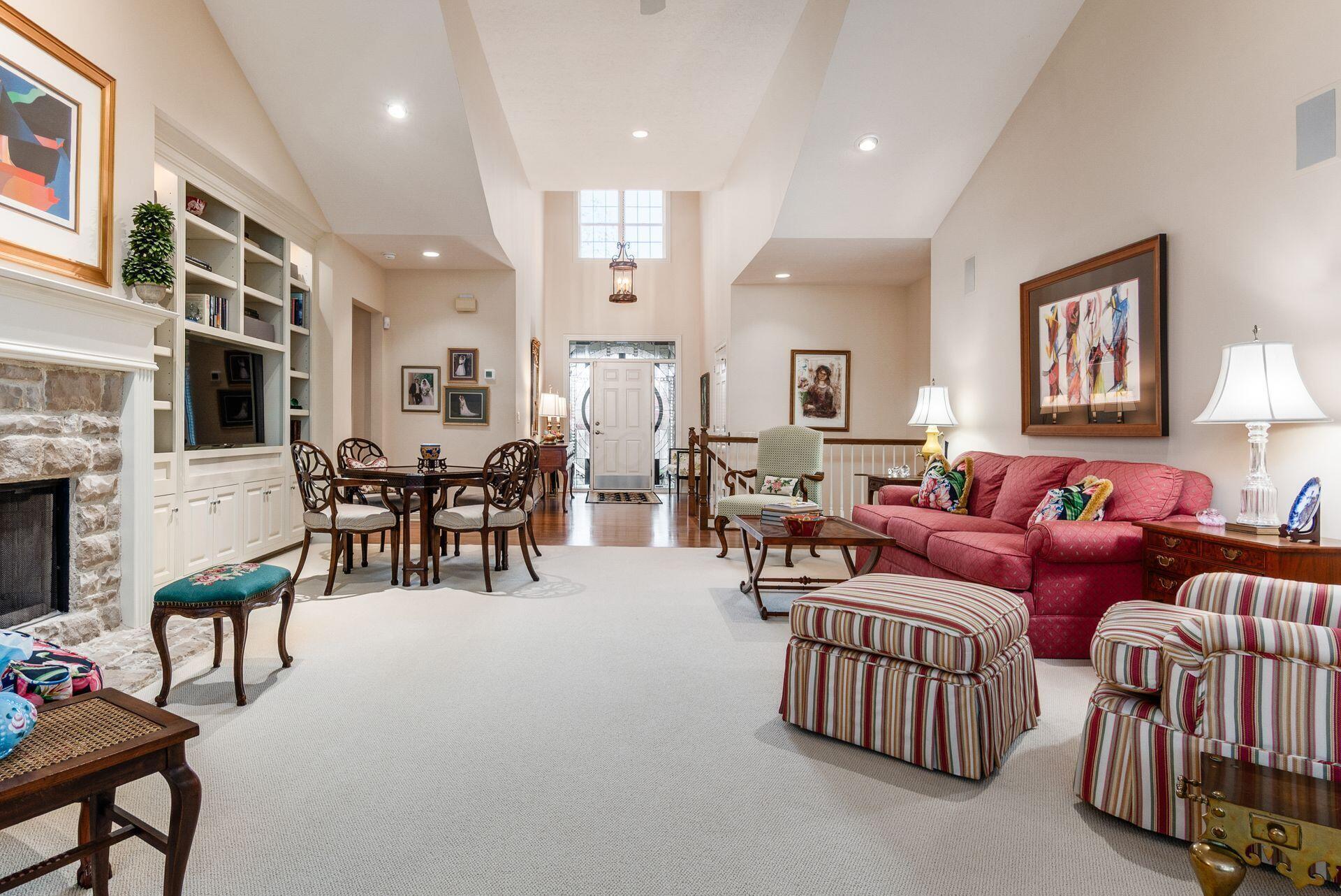 6976 Aiken Place
