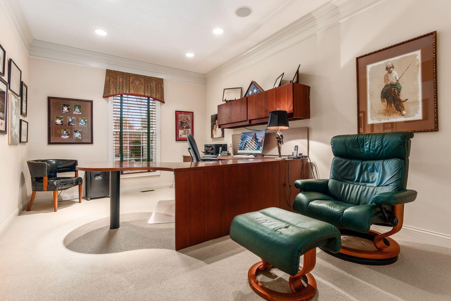 6976 Aiken Place