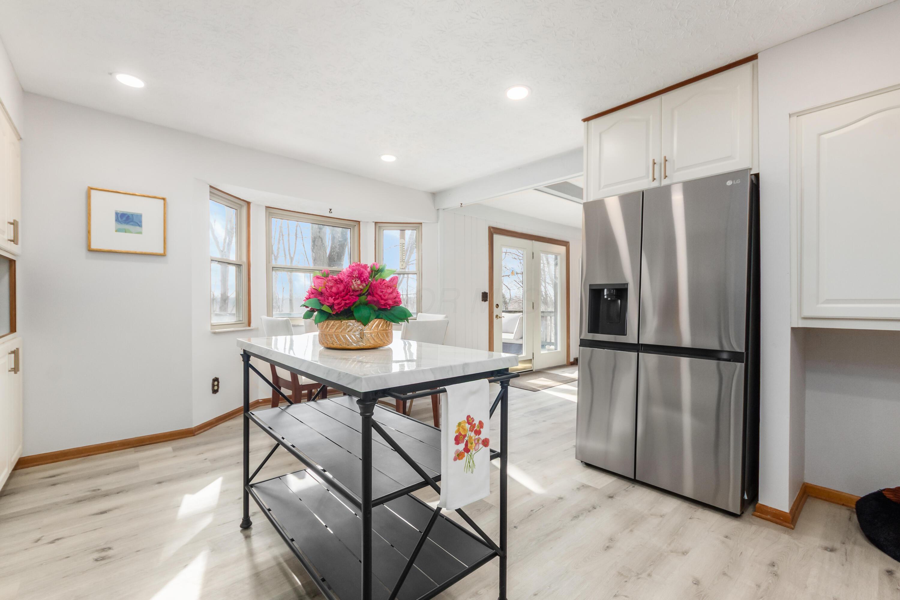 6253 Headley Heights Court