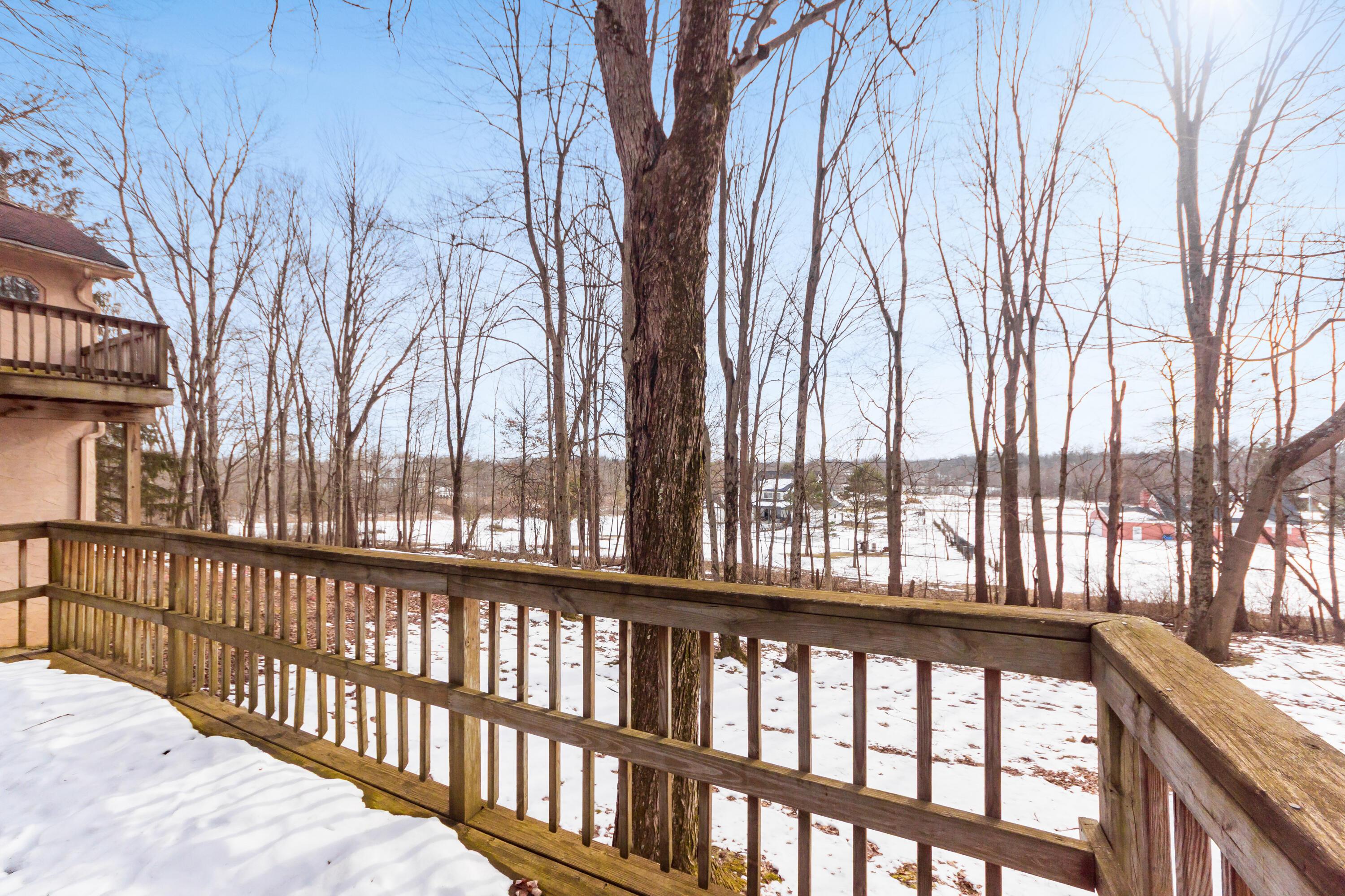 6253 Headley Heights Court