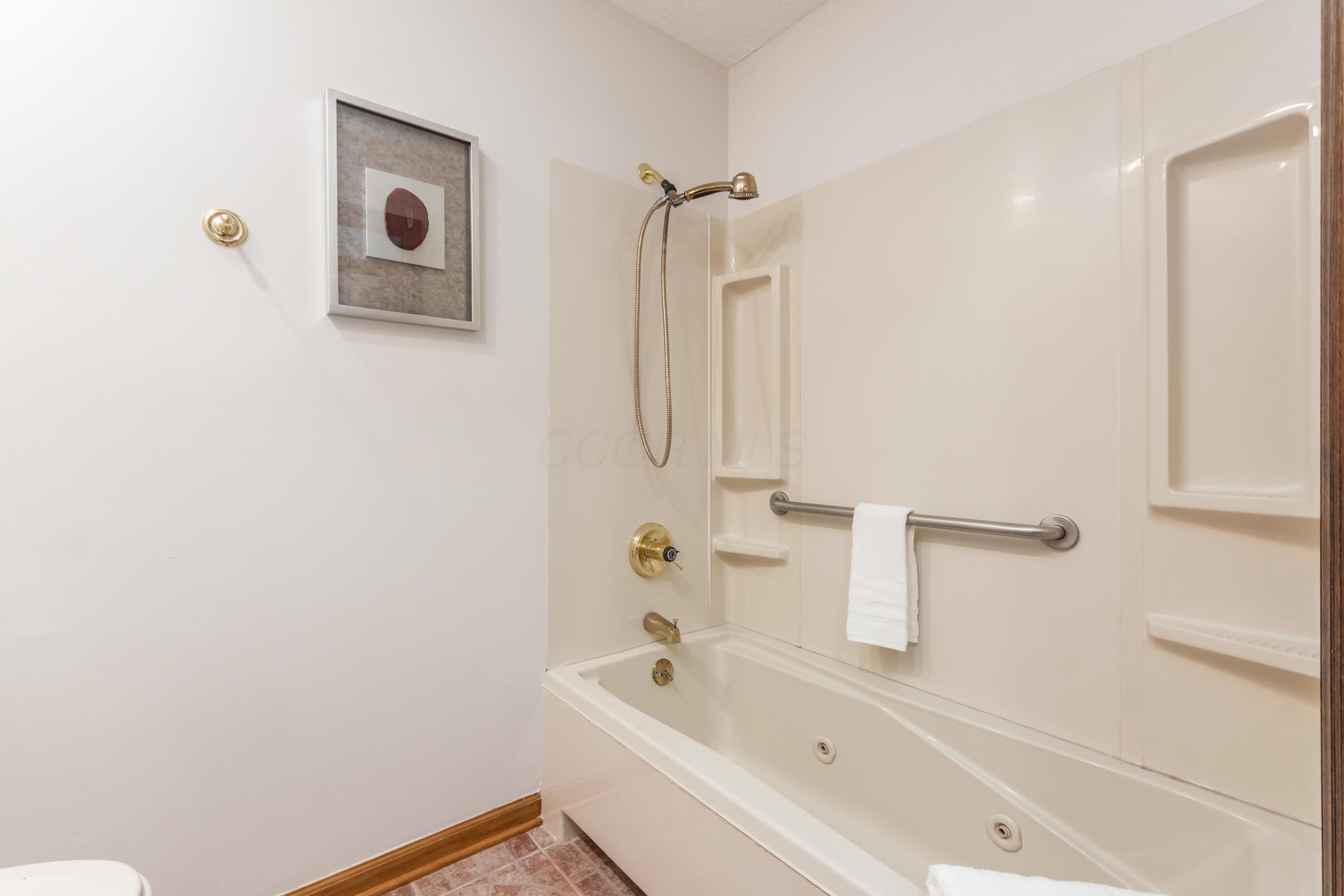 6253 Headley Heights Court