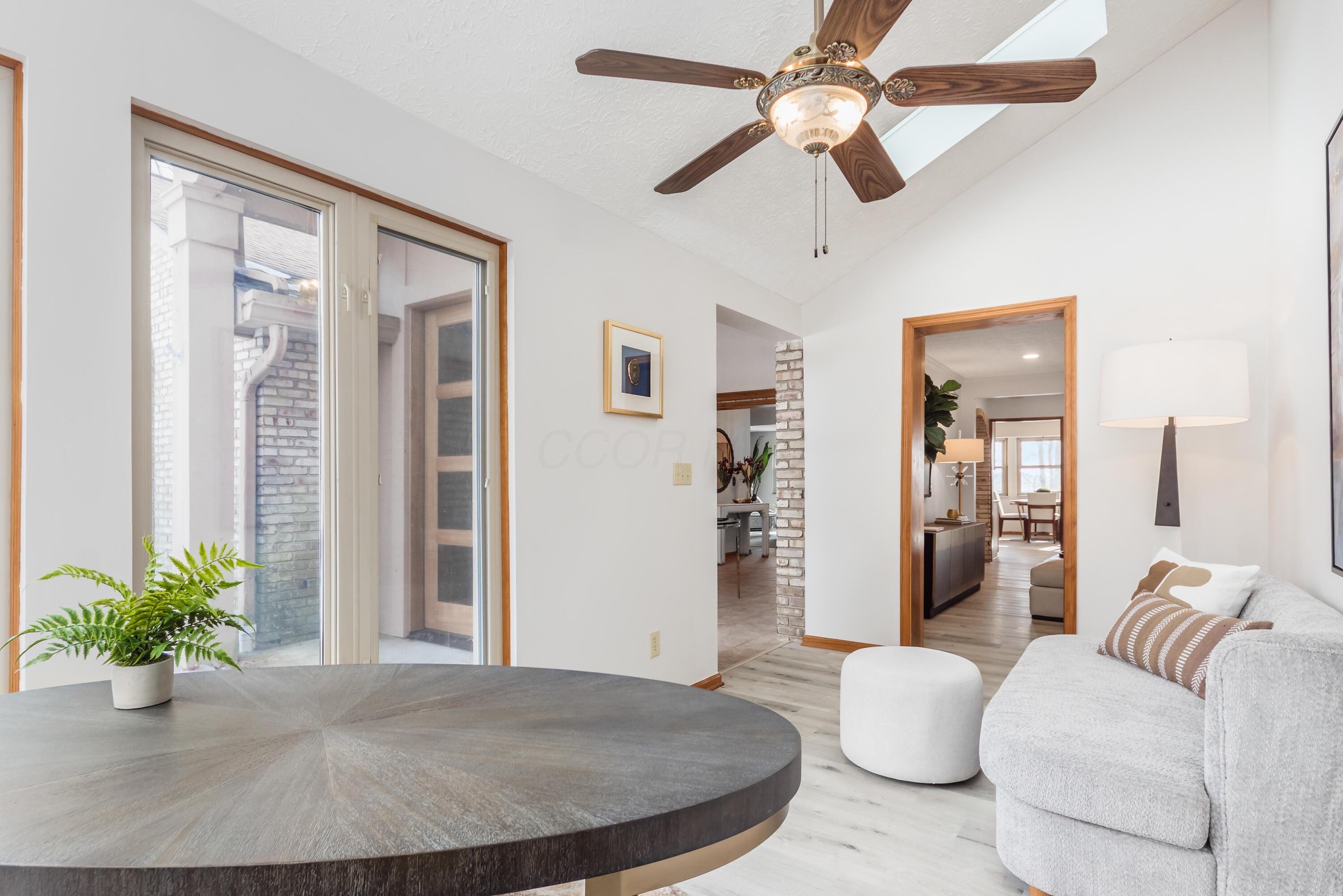 6253 Headley Heights Court