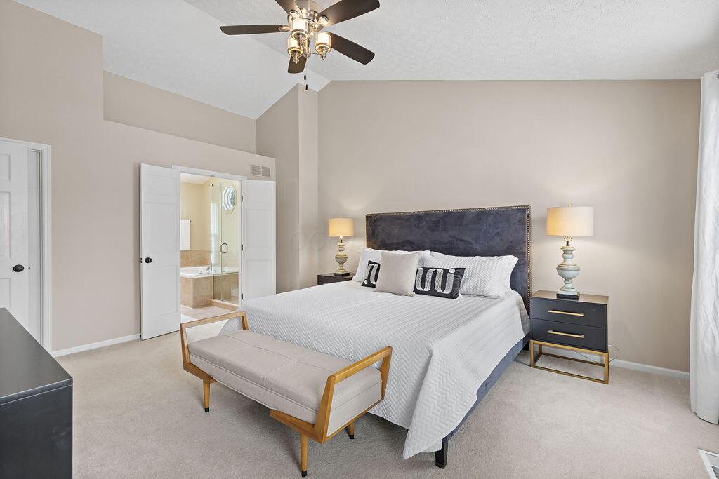 424 Whitaker Avenue S